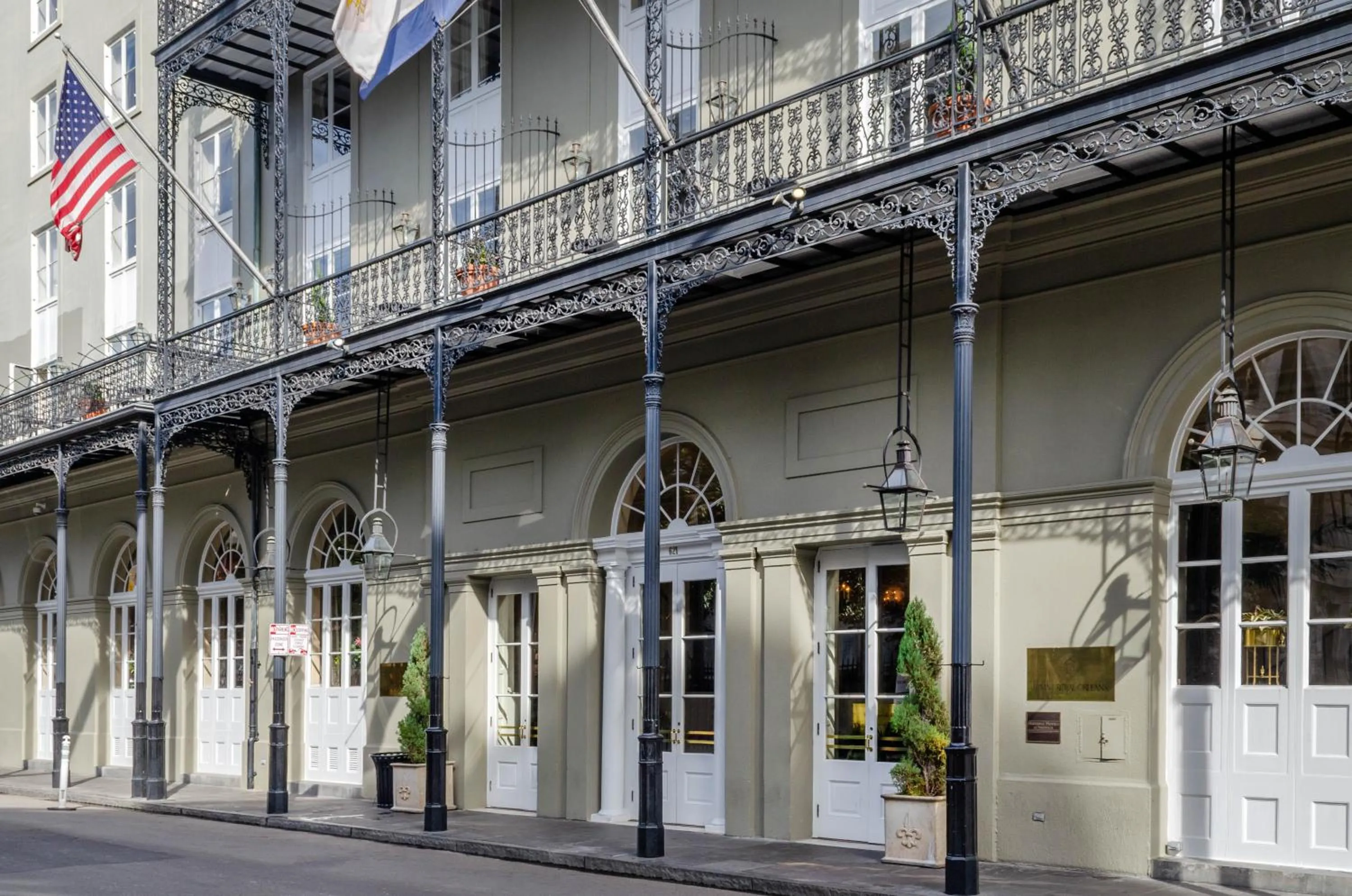 Property building in Omni Royal Orleans Hotel