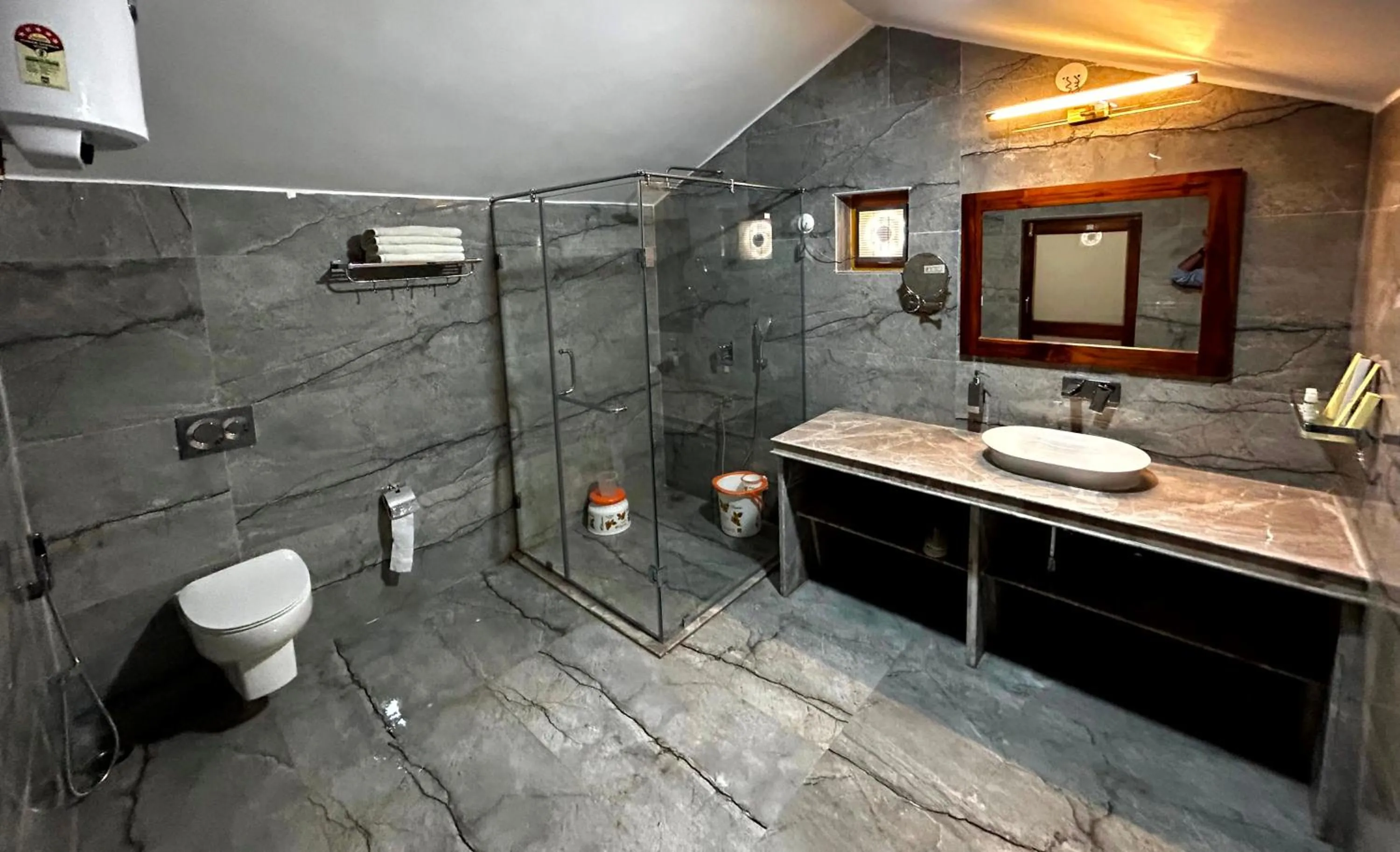 Bathroom in Bhavya Resort - Luxury Boutique Desert Camp