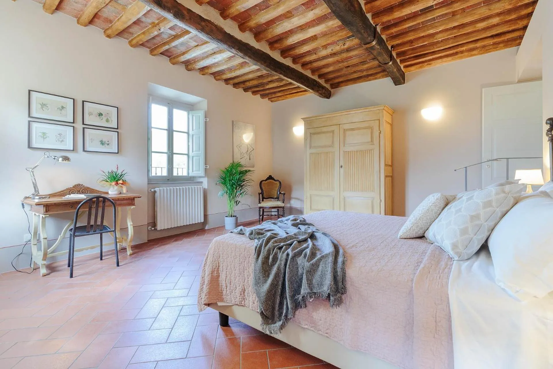 Bed in Antica Pergola di San Giusto