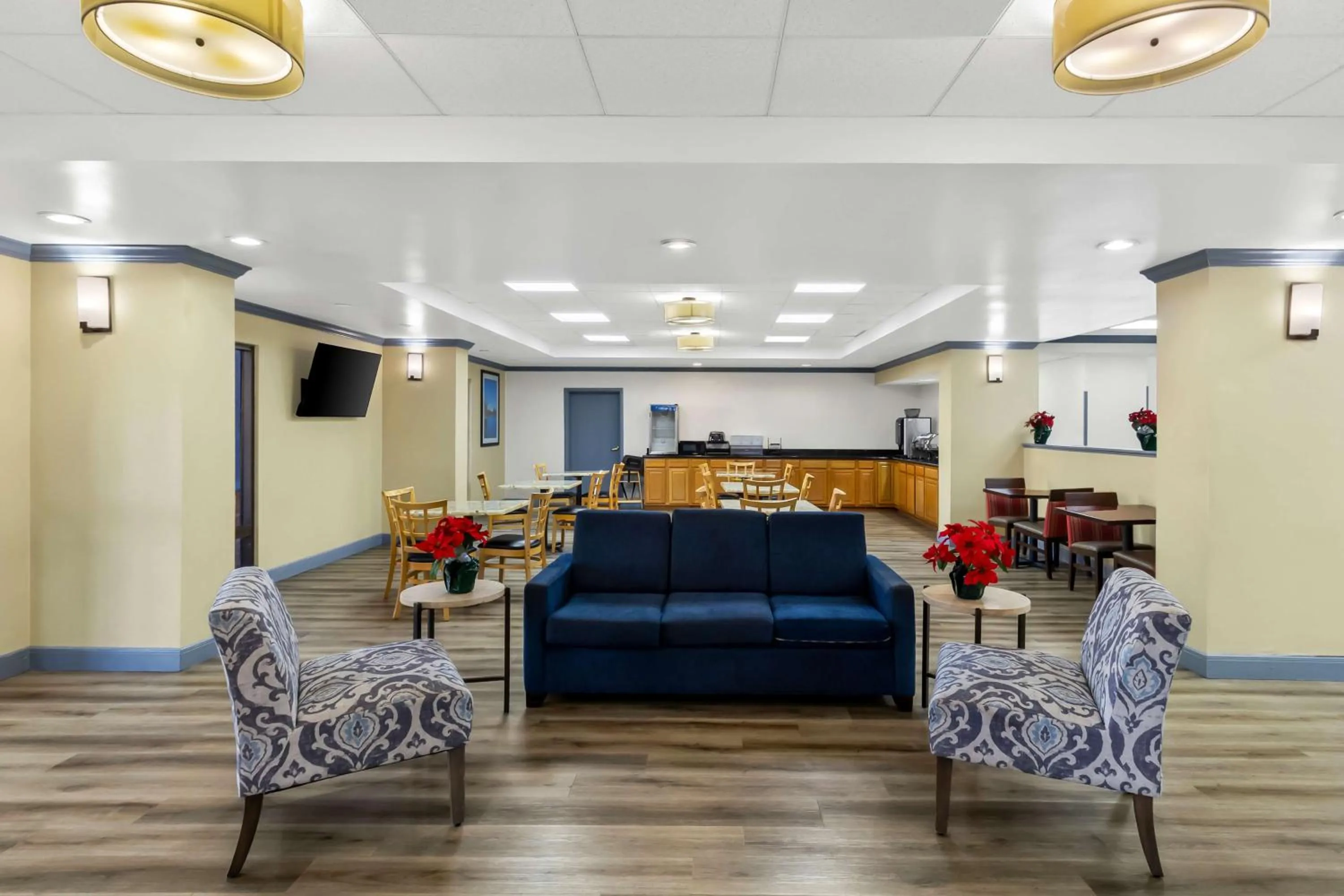 Lobby or reception in Comfort Inn 290/NW