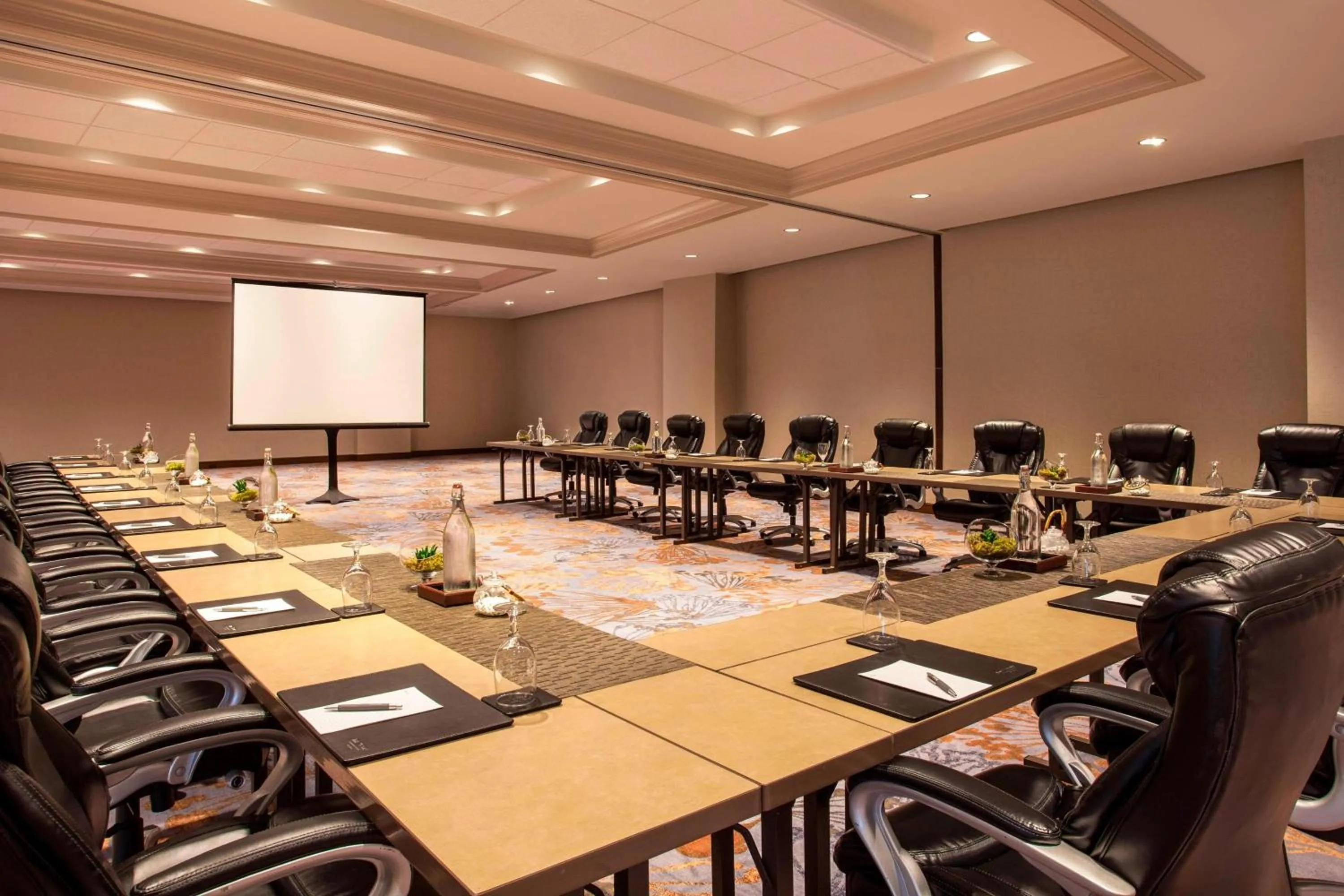 Meeting/conference room in The Westin Peachtree Plaza, Atlanta