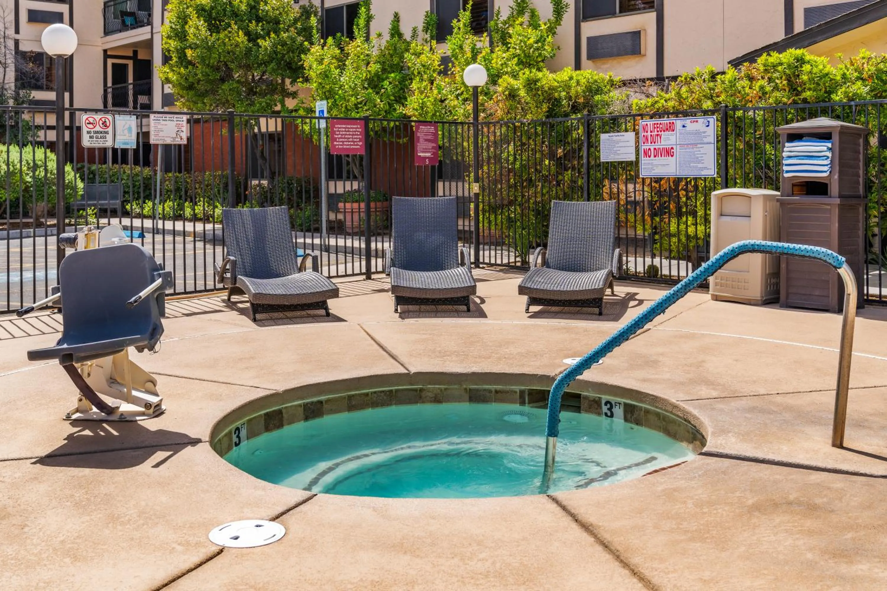 Hot Tub in Ellis Island Hotel Casino & Brewery