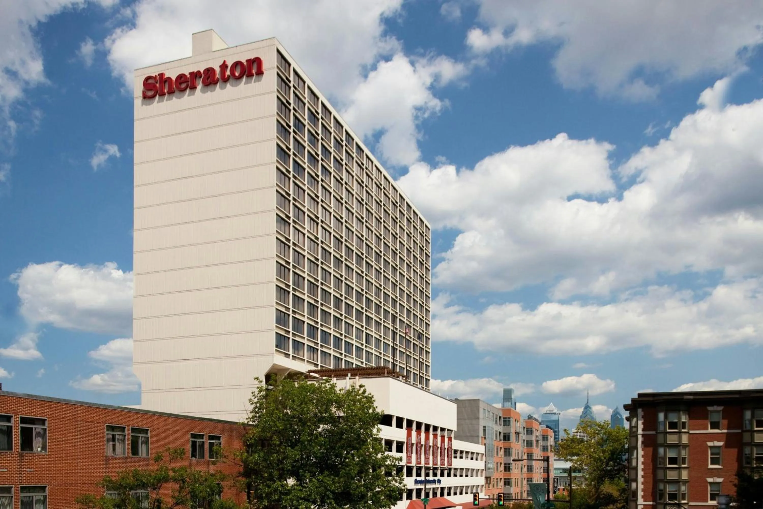 Property building in Sheraton Philadelphia University City Hotel
