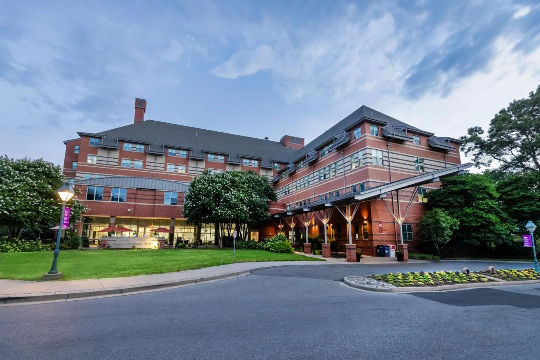 Property building in Kellogg Conference Hotel Capitol Hill at Gallaudet University