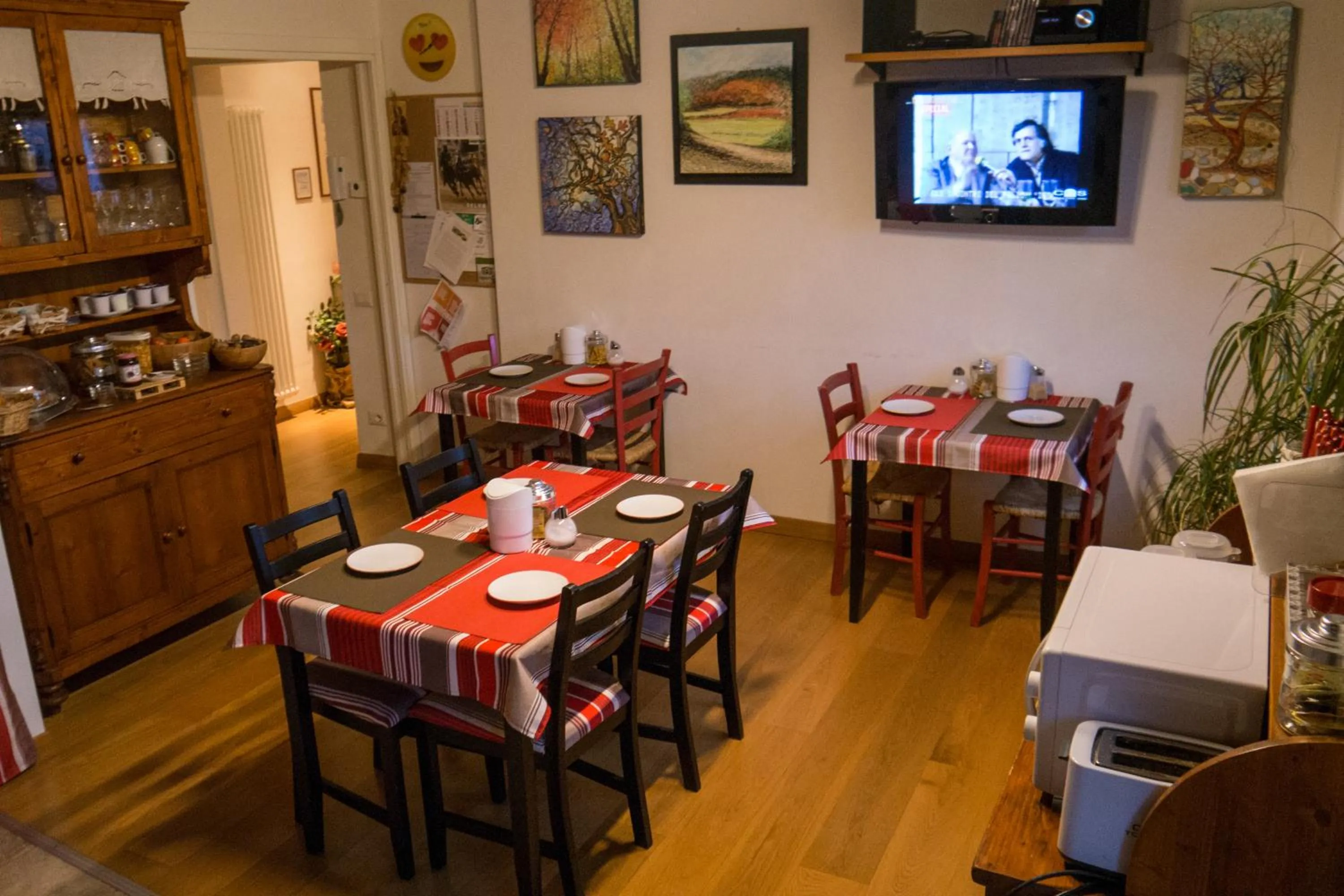 Communal kitchen in Casacenti B&B