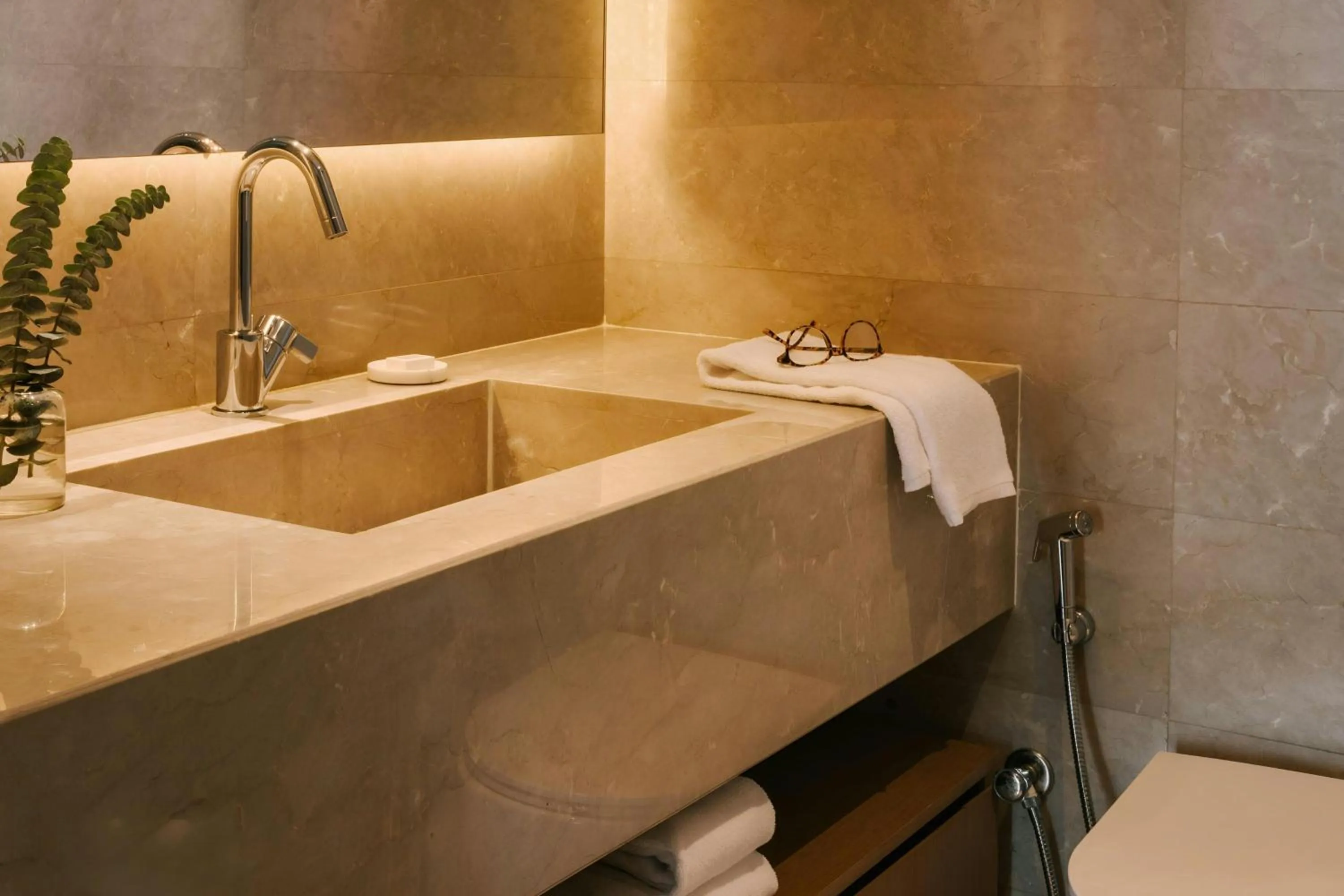 Bathroom in Sonder by Marriott Bonvoy JBR The Walk Apartments