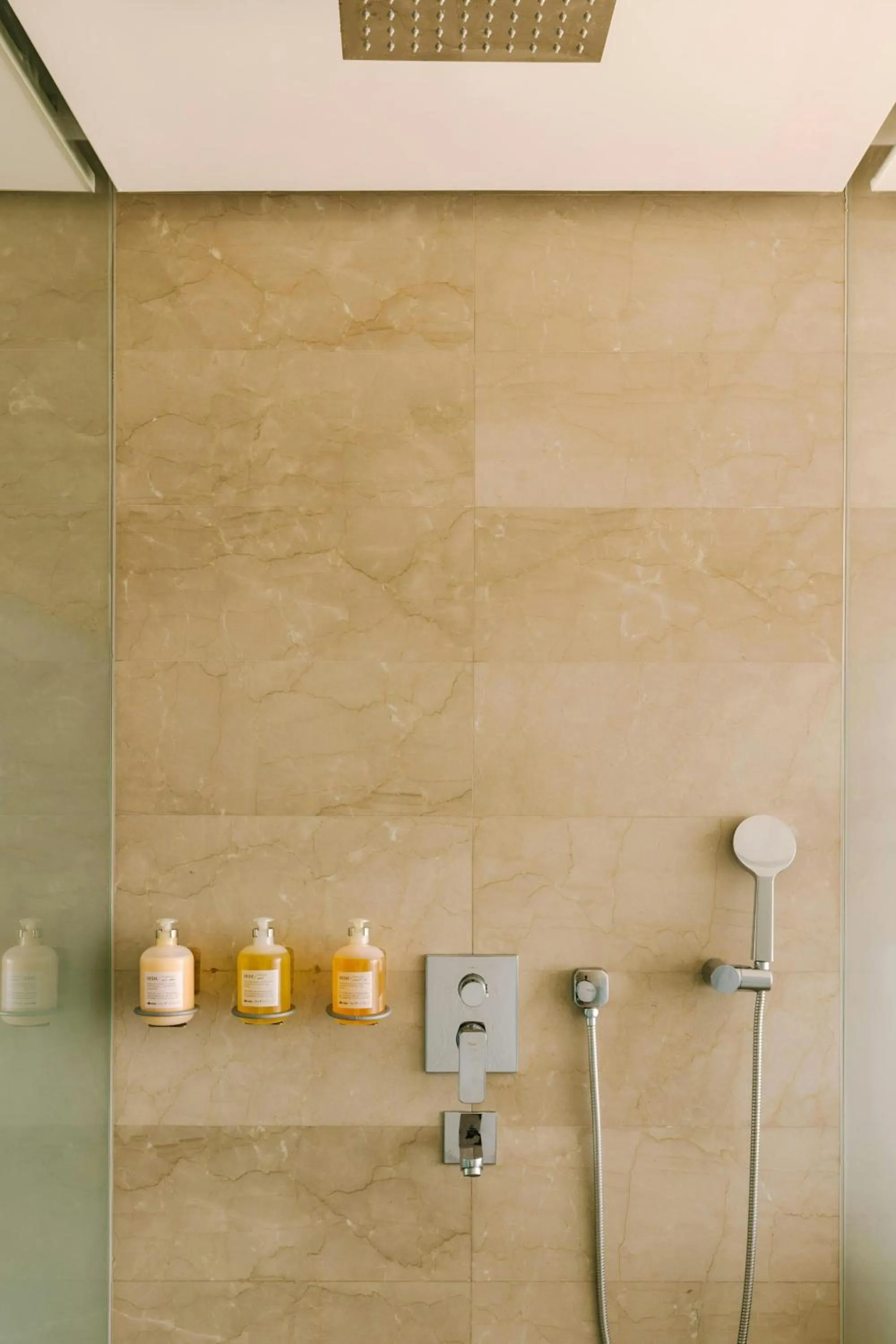 Bathroom in Sonder by Marriott Bonvoy JBR The Walk Apartments