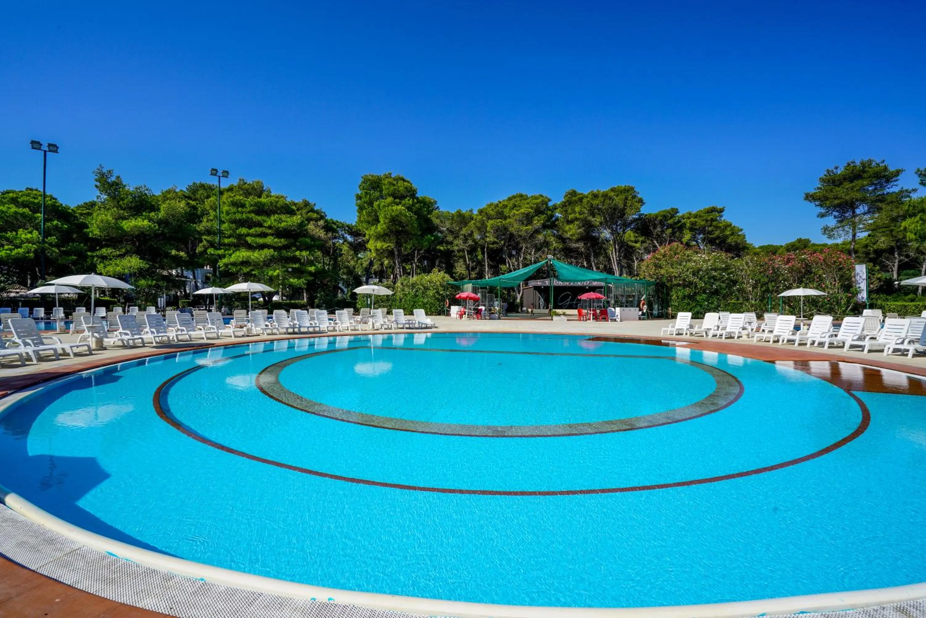 Swimming pool in Campoverde Village