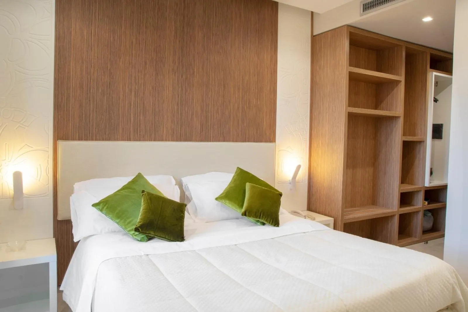 Bedroom, Bed in Hotel Miramare