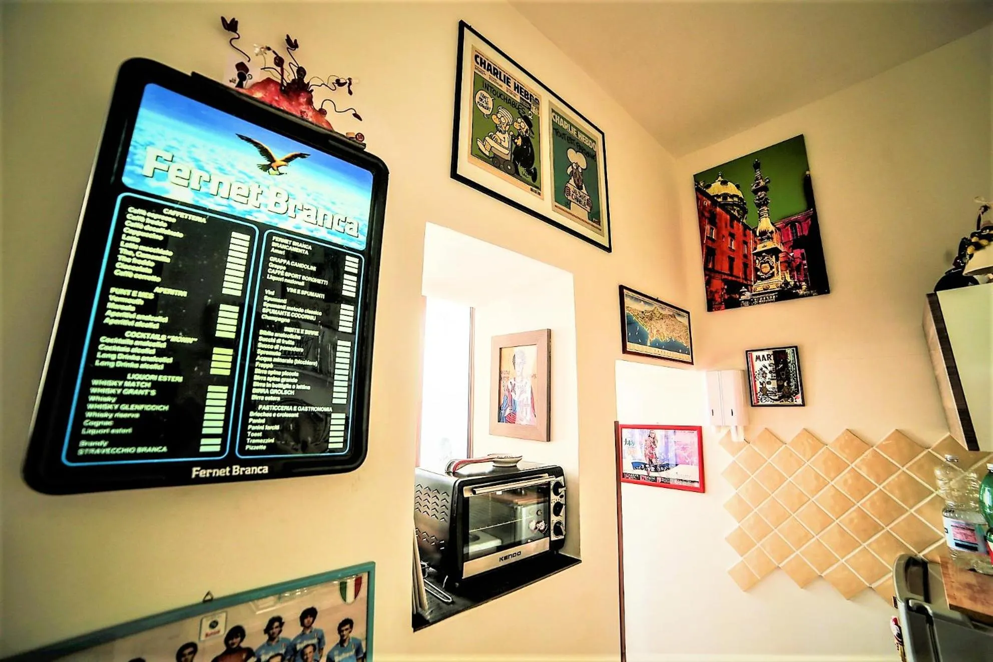 Decorative detail in San Gennaro B&B