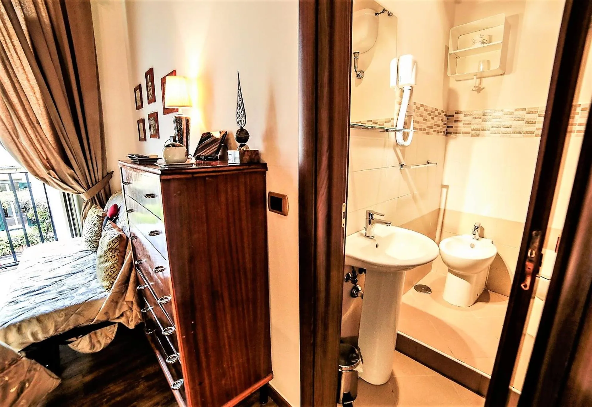 Bathroom in San Gennaro B&B