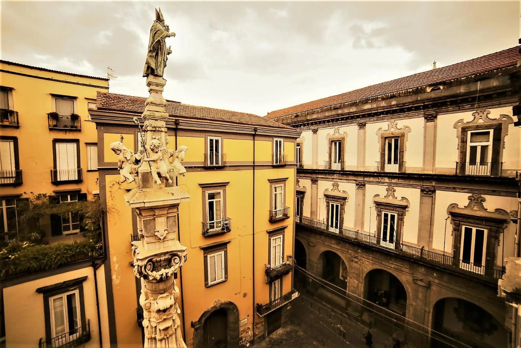 Bed in San Gennaro B&B