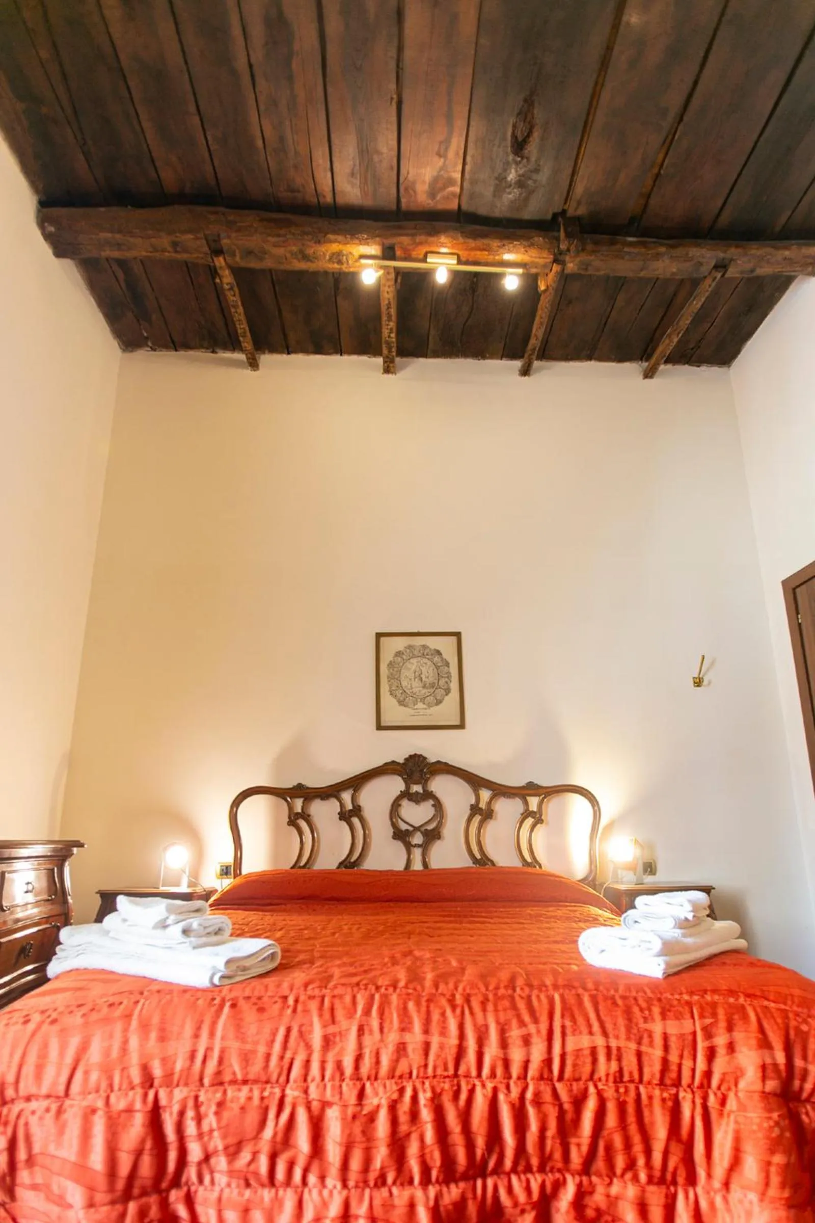 Bed in San Gennaro B&B