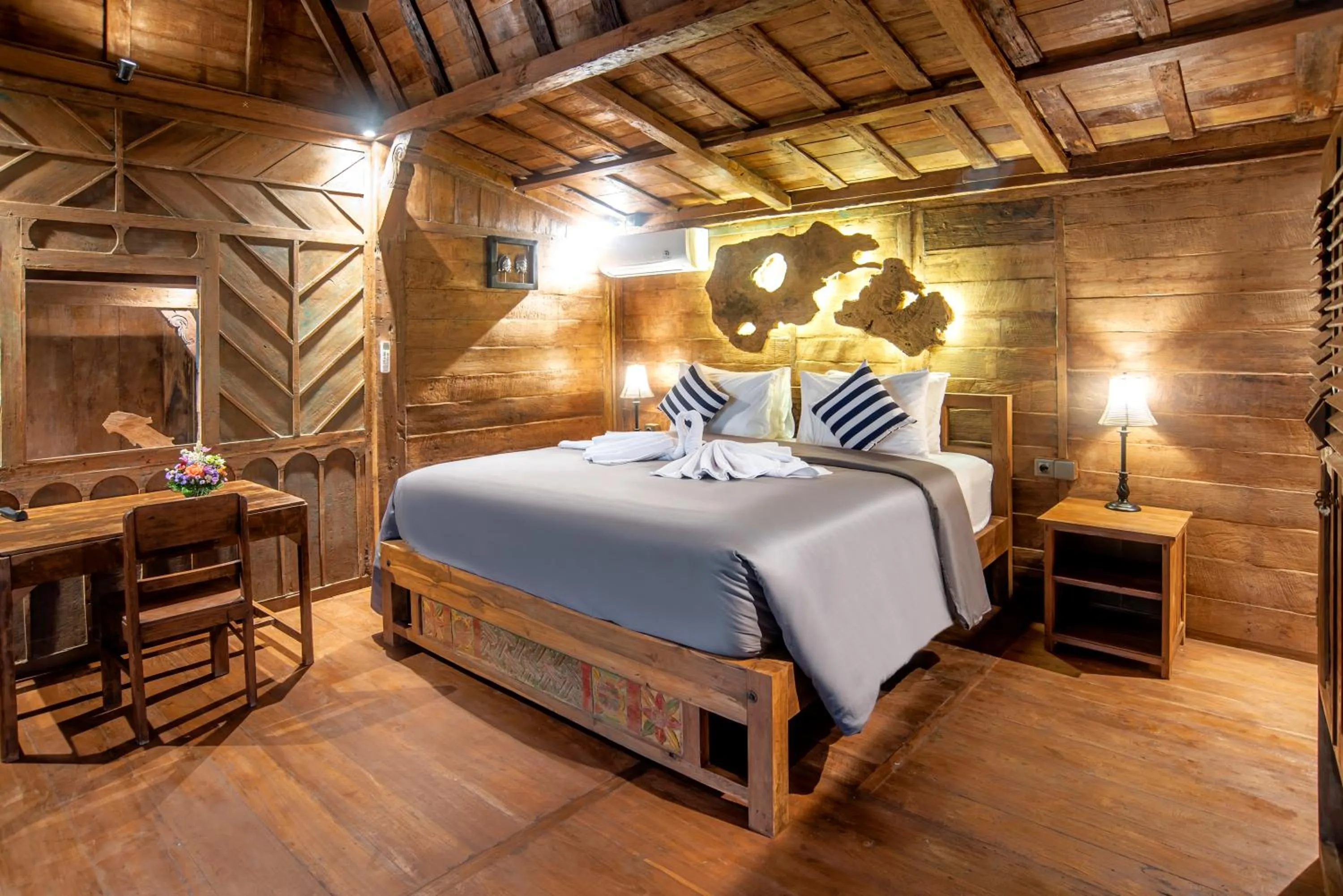 Bed in PNB Bali Villas