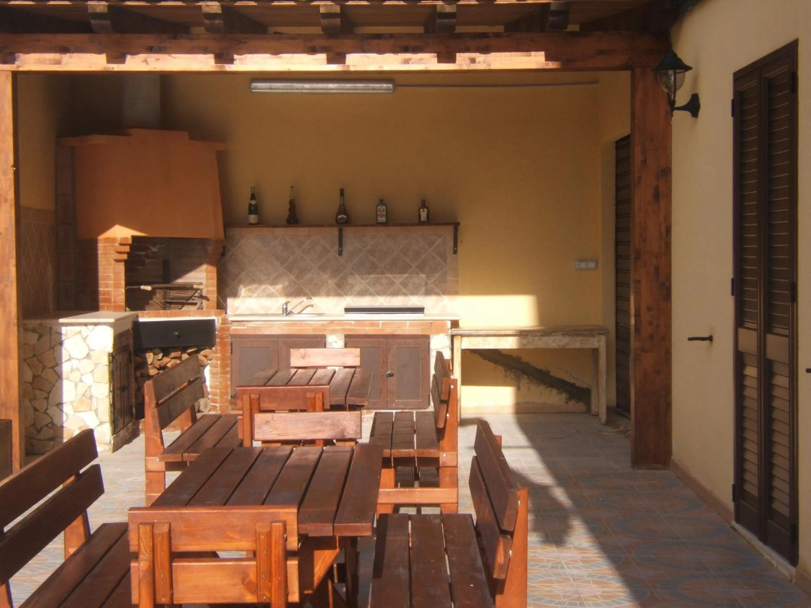 BBQ facilities in Villa Jolanda & Carmelo