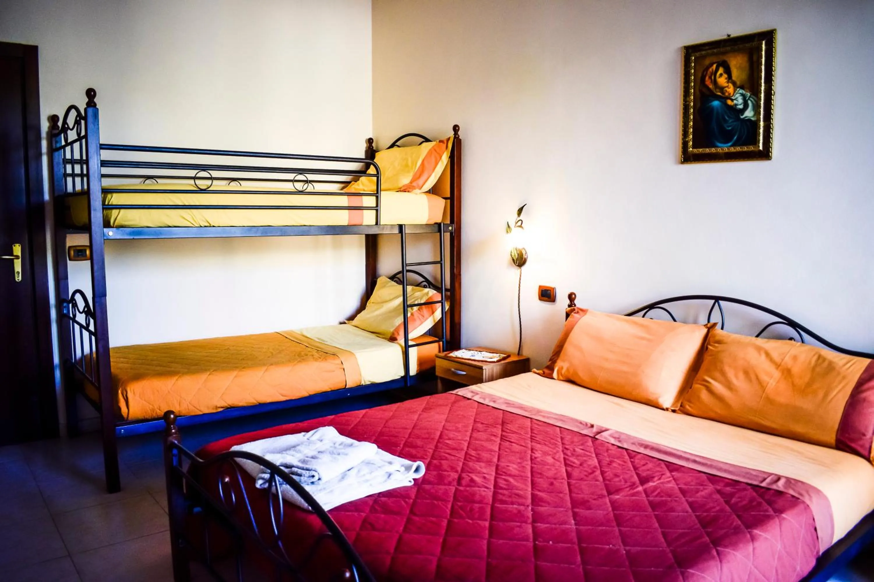 bunk bed in Villa Jolanda & Carmelo