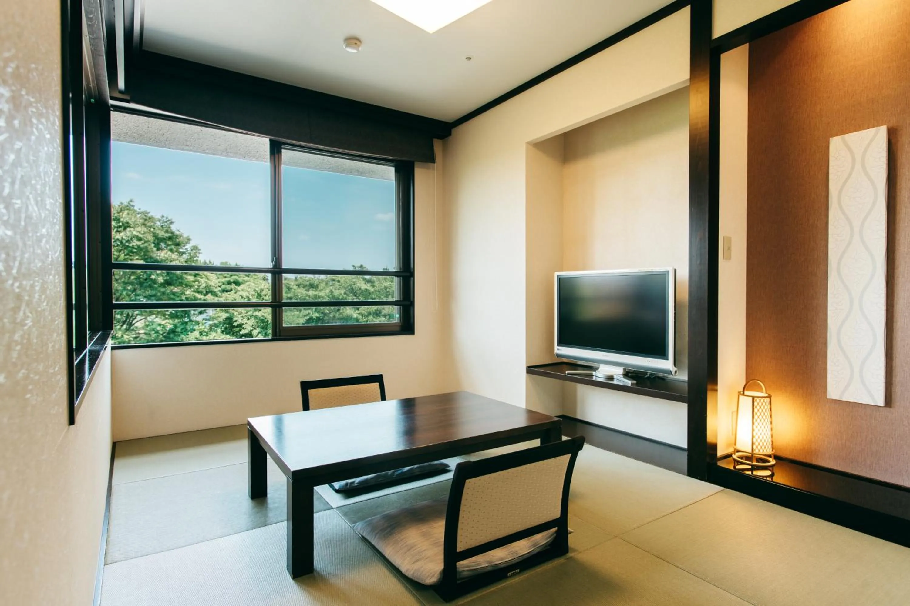 Photo of the whole room in KAMENOI HOTEL Tondabayashi