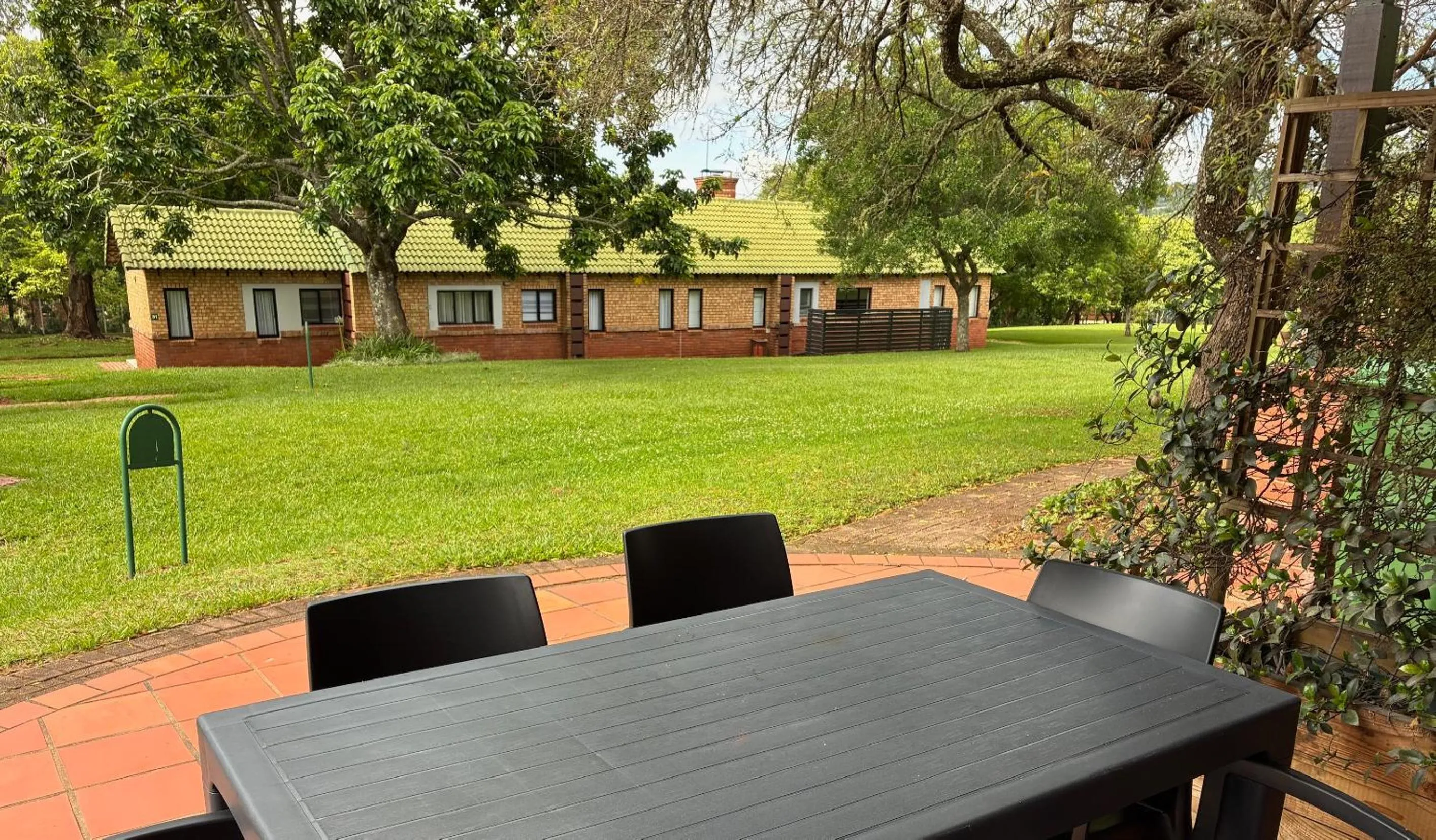 Thyme Inn on Greenway