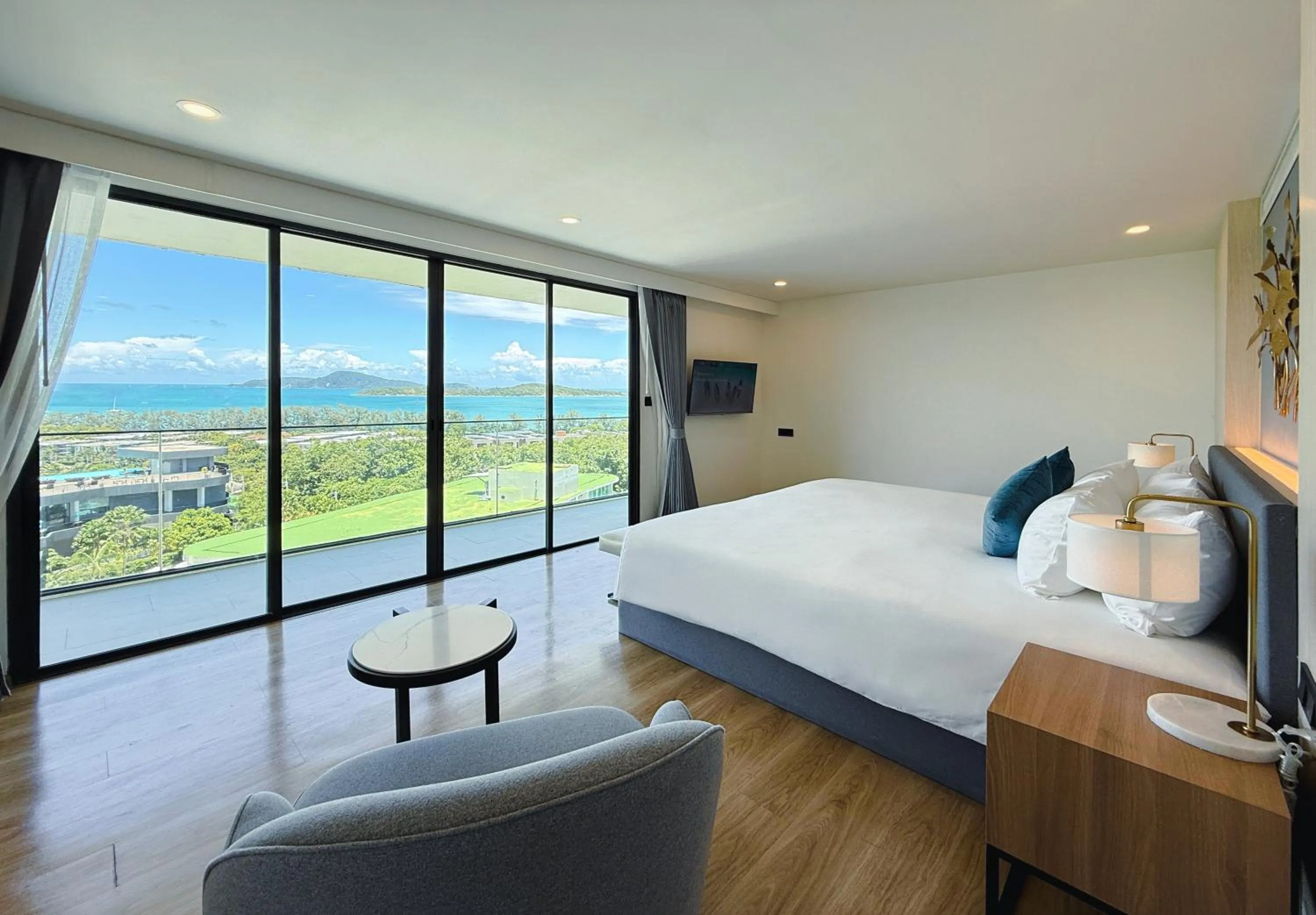 Bed in Wyndham La Vita Rawai Phuket