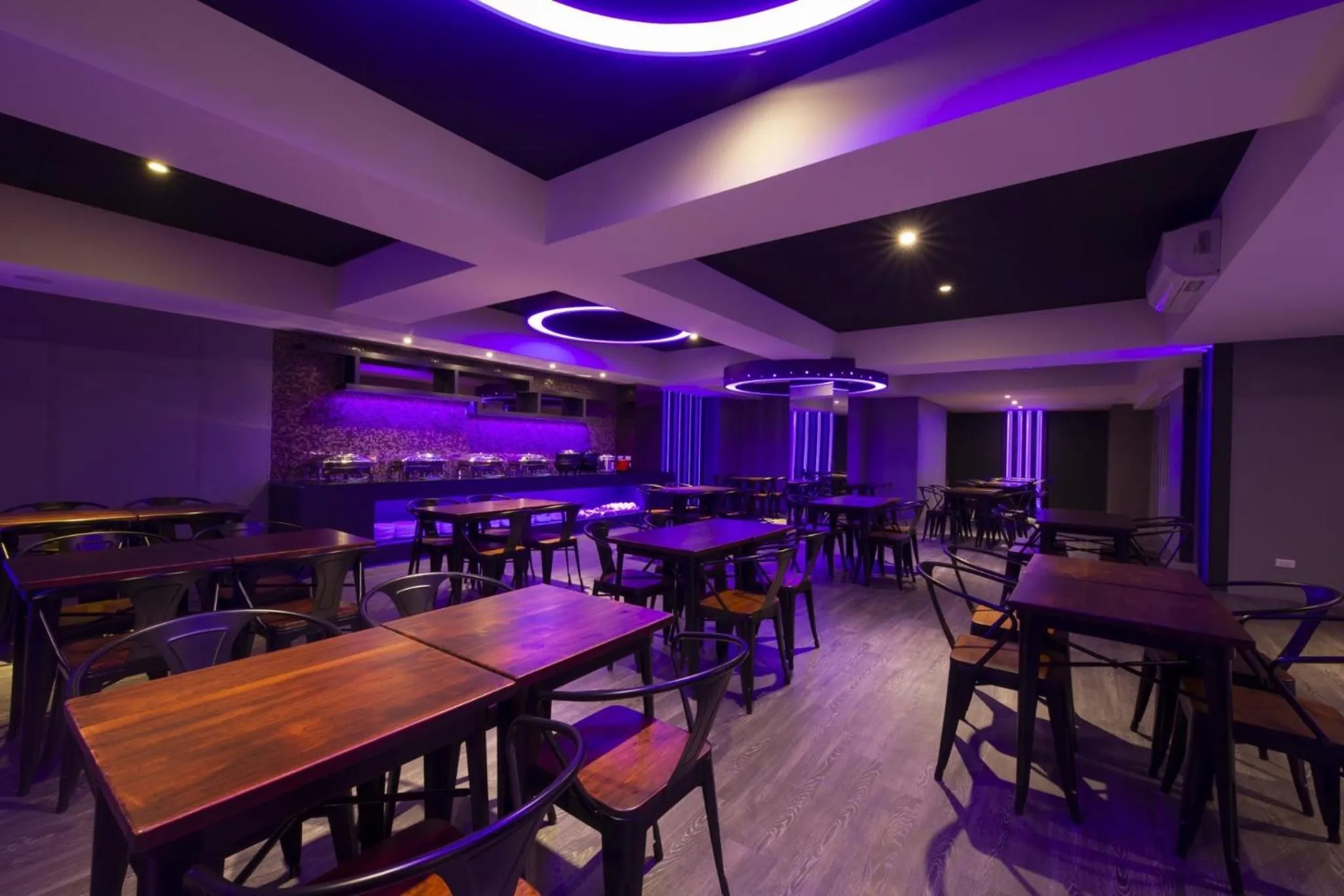 Restaurant/places to eat in Seven Fukun Hotel