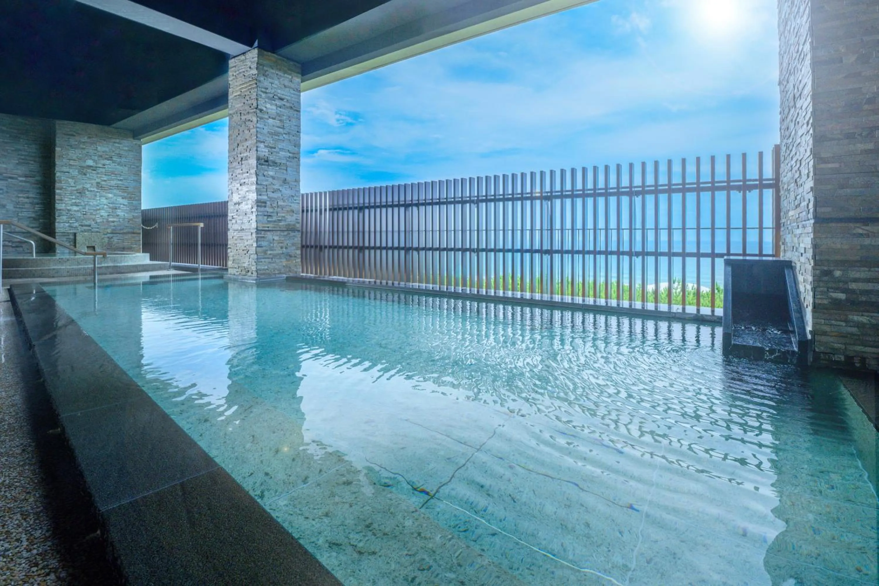 Hot Spring Bath in KAMENOI HOTEL Kamogawa