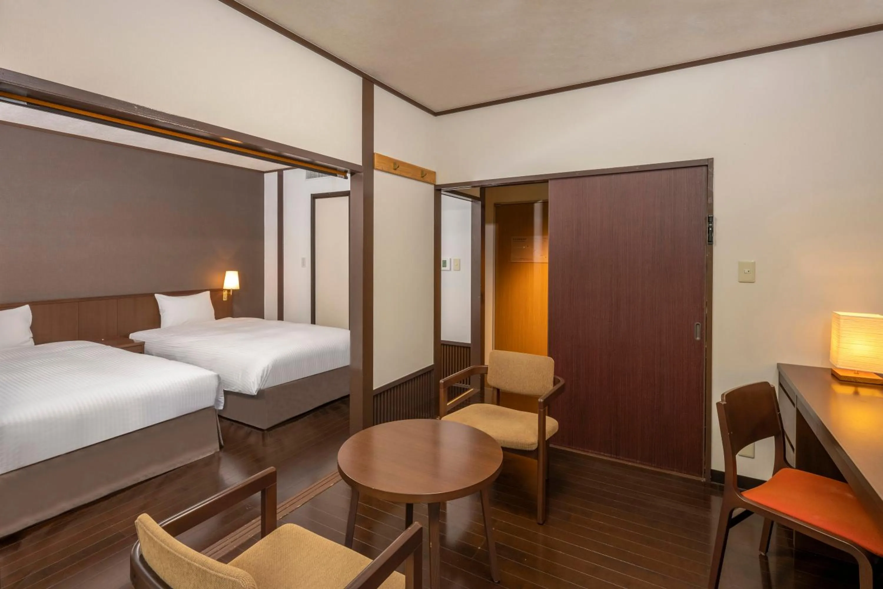 Photo of the whole room, Bed in KAMENOI HOTEL Kamogawa