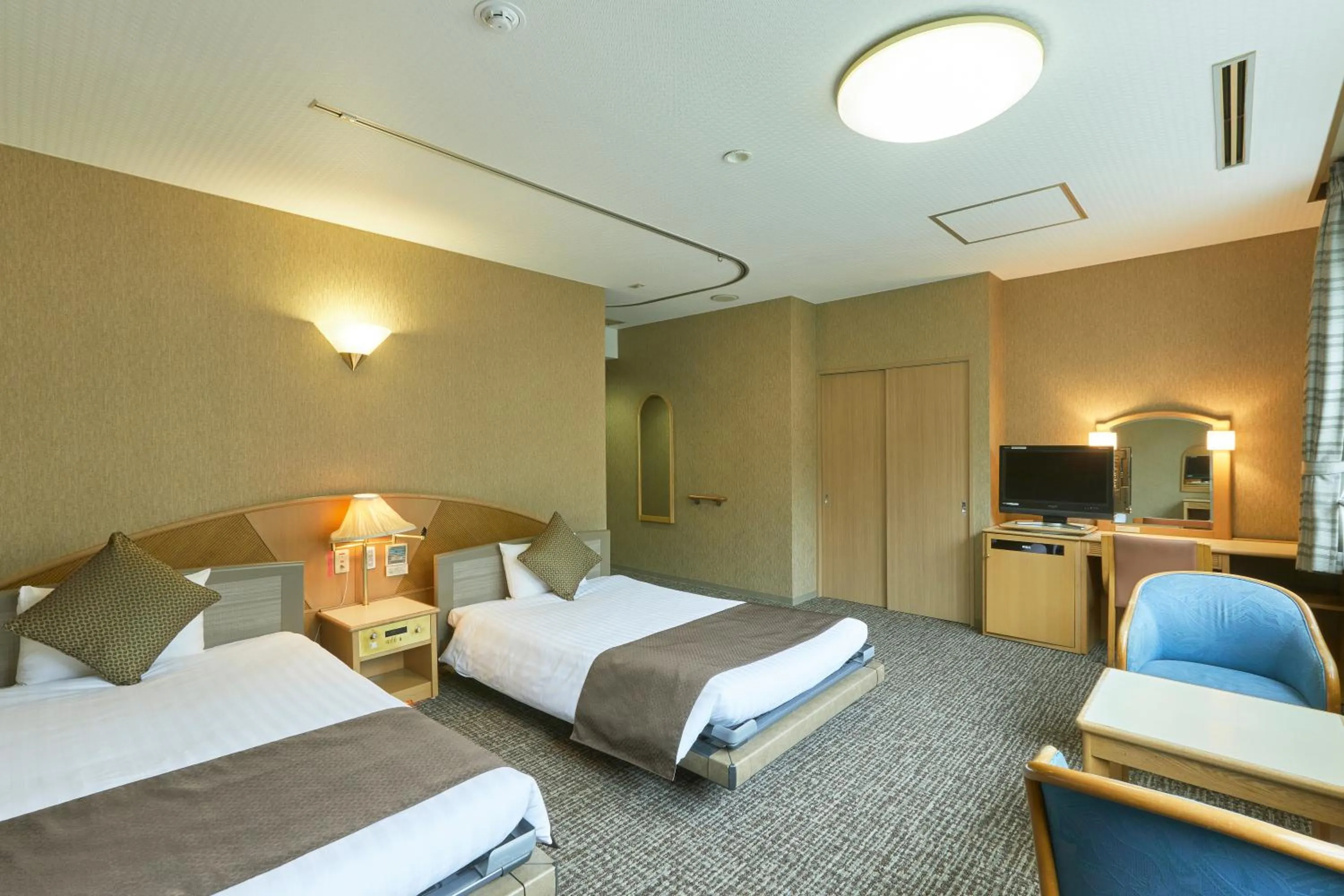 Bed in KAMENOI HOTEL SHIOBARA Dog Friendly Hotel