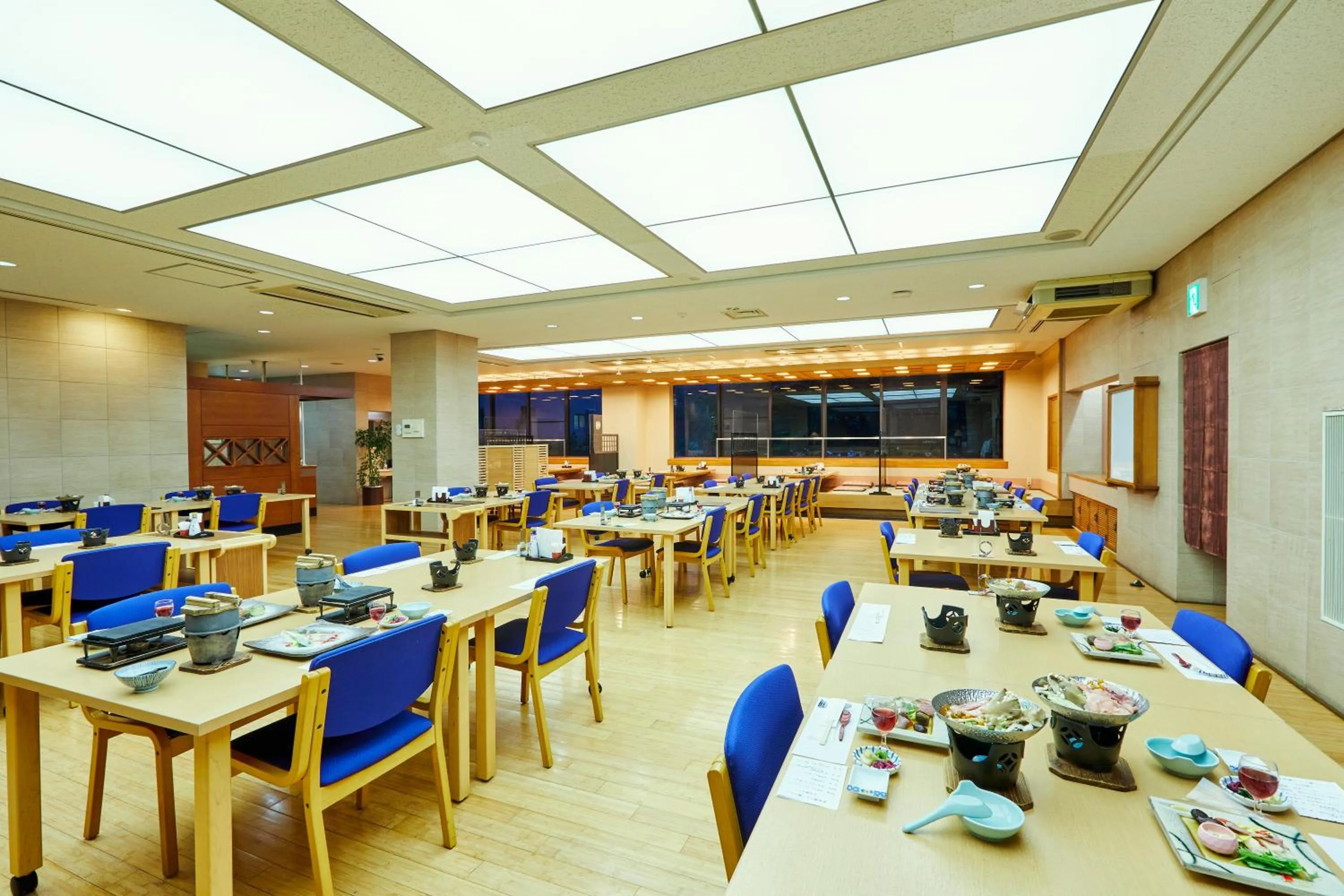 Restaurant/places to eat in KAMENOI HOTEL SHIOBARA Dog Friendly Hotel