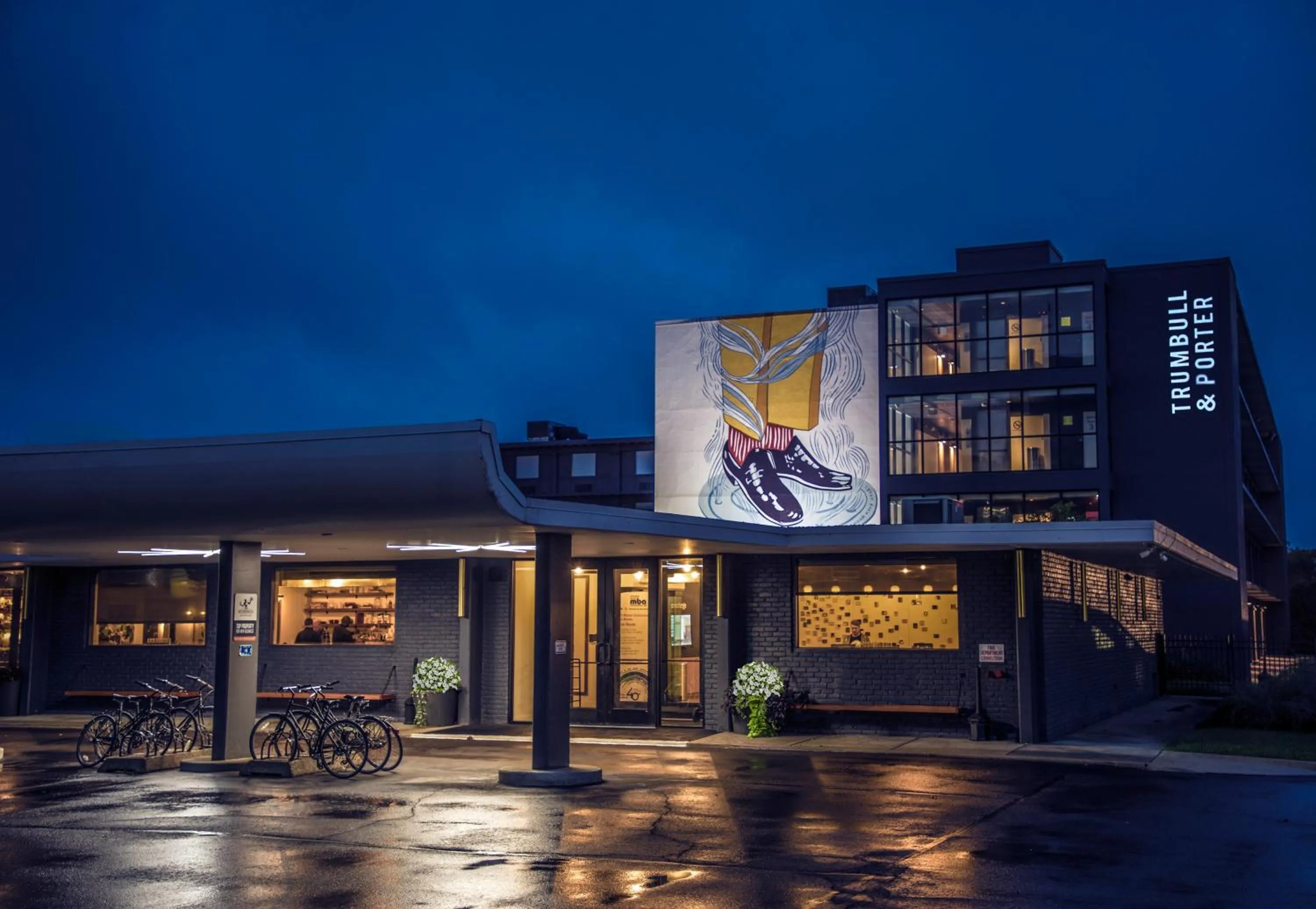 Property building in Trumbull and Porter - Detroit Downtown