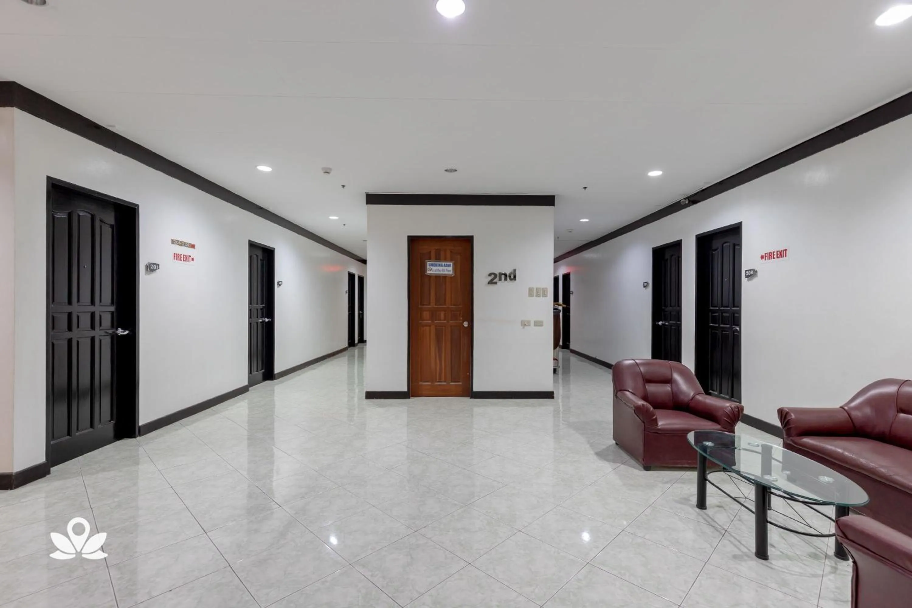 Lobby or reception in Check Inn Hotel Dumaguete City by RedDoorz