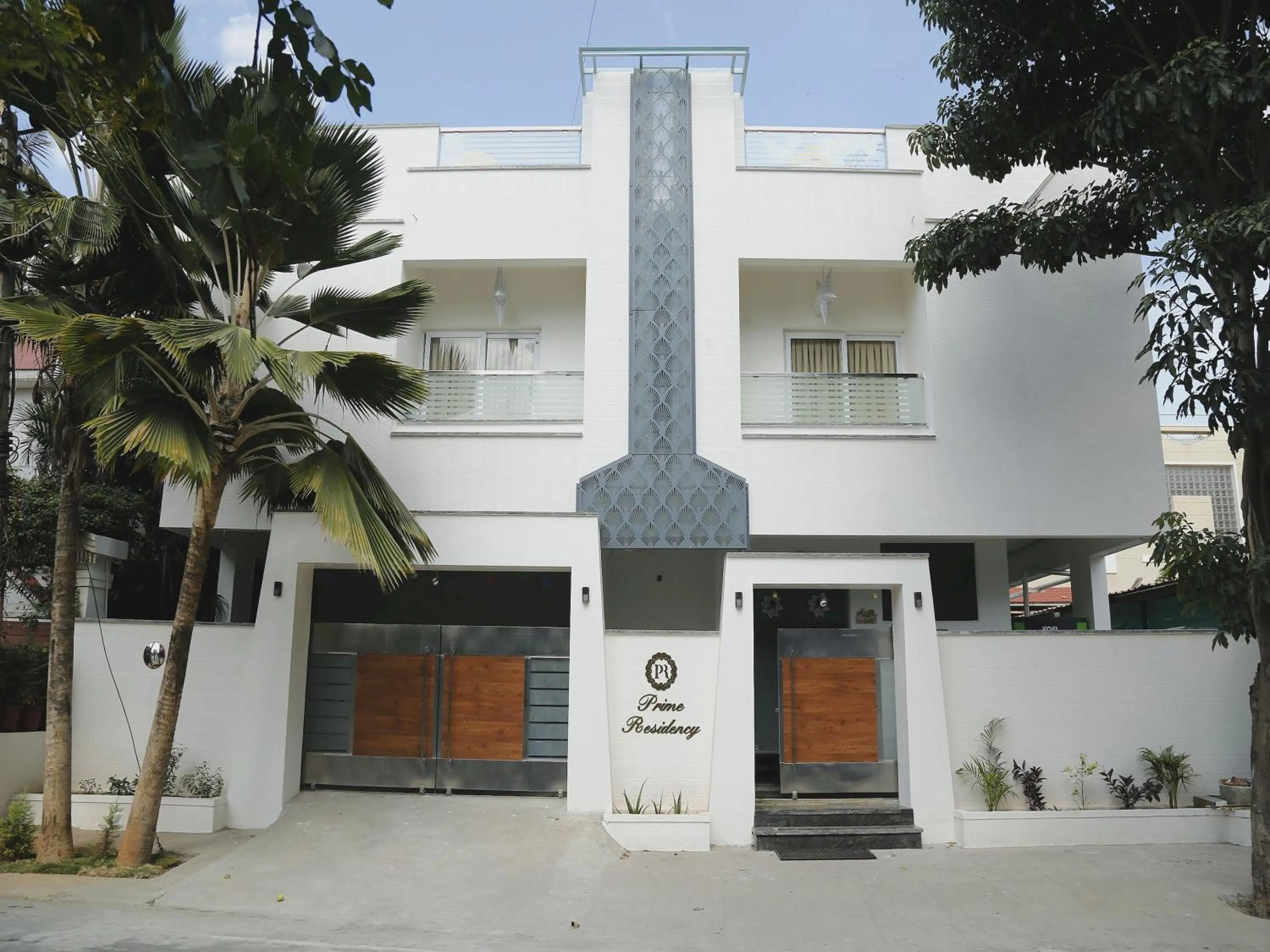 Facade/entrance in Super Collection O Prime Residency