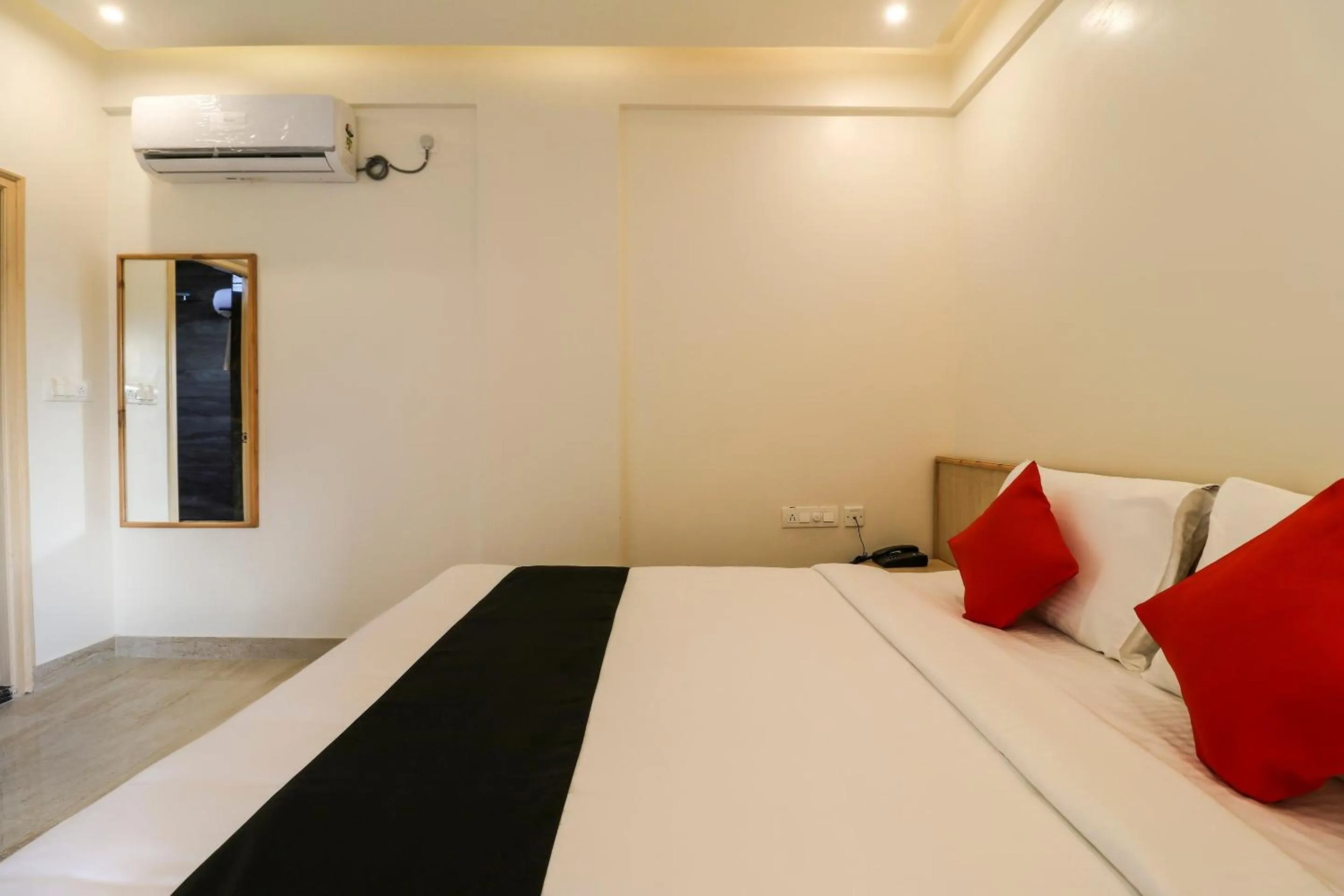 Bedroom, Bed in Super Collection O Prime Residency