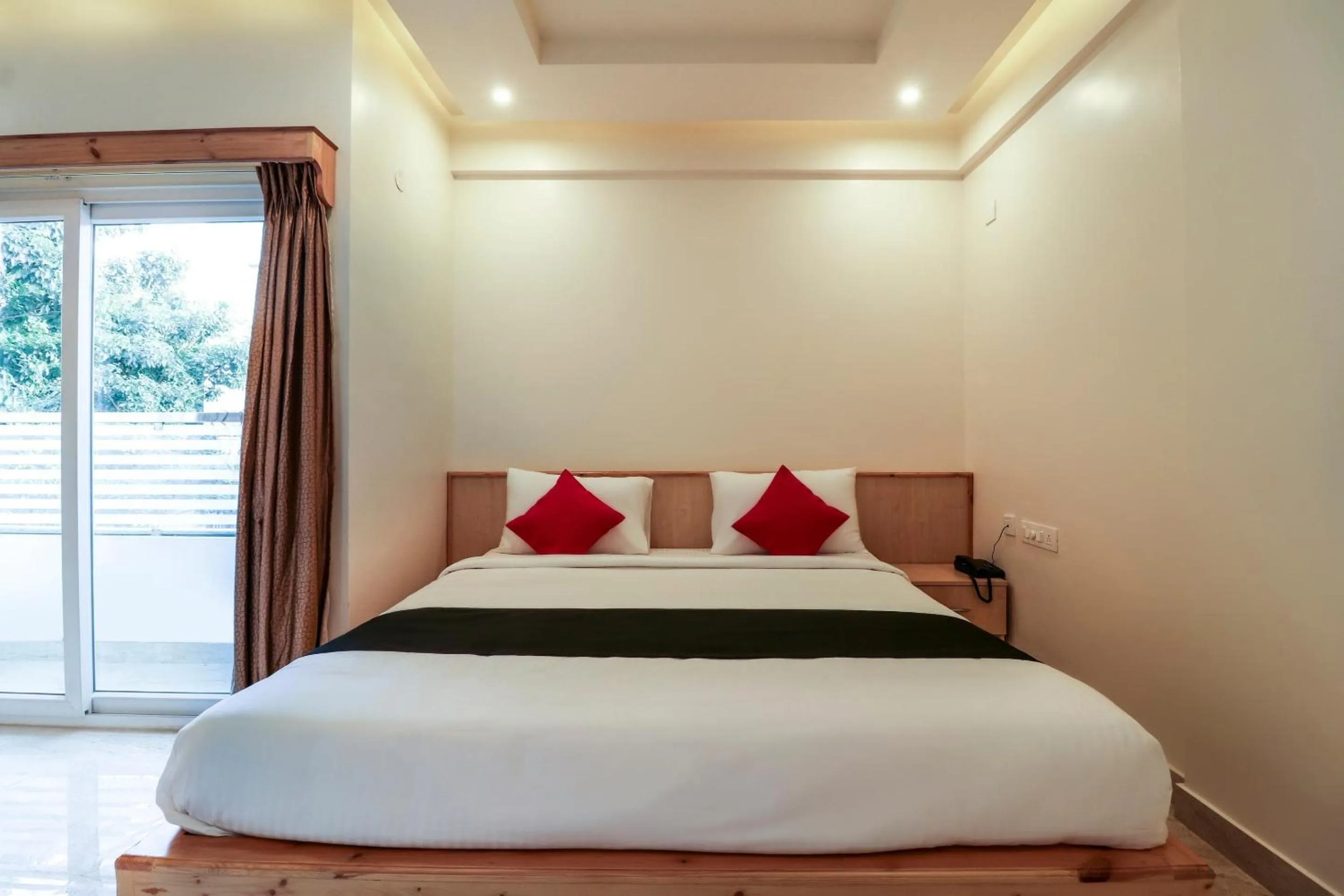 Bedroom, Bed in Super Collection O Prime Residency