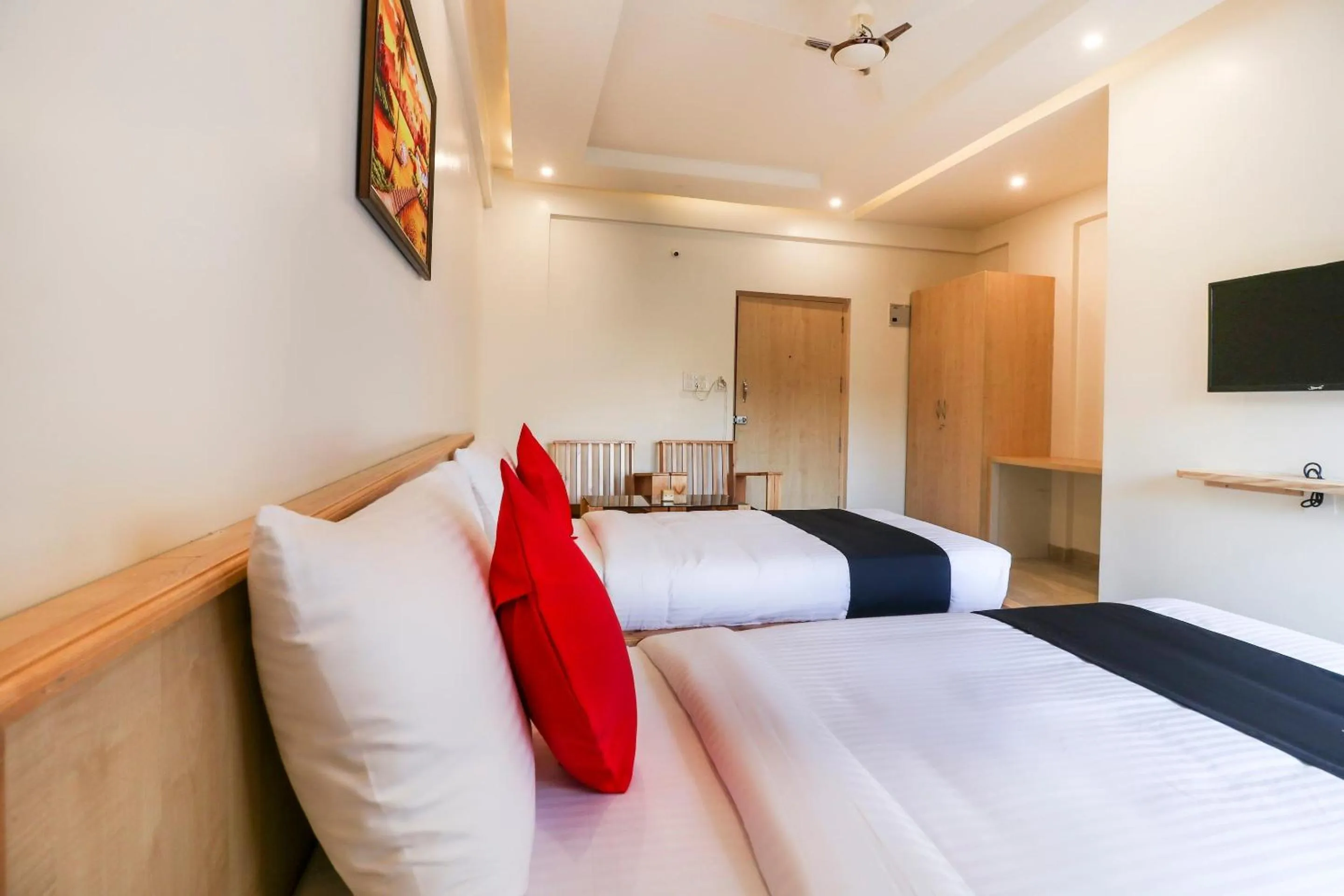 Bedroom, Bed in Super Collection O Prime Residency