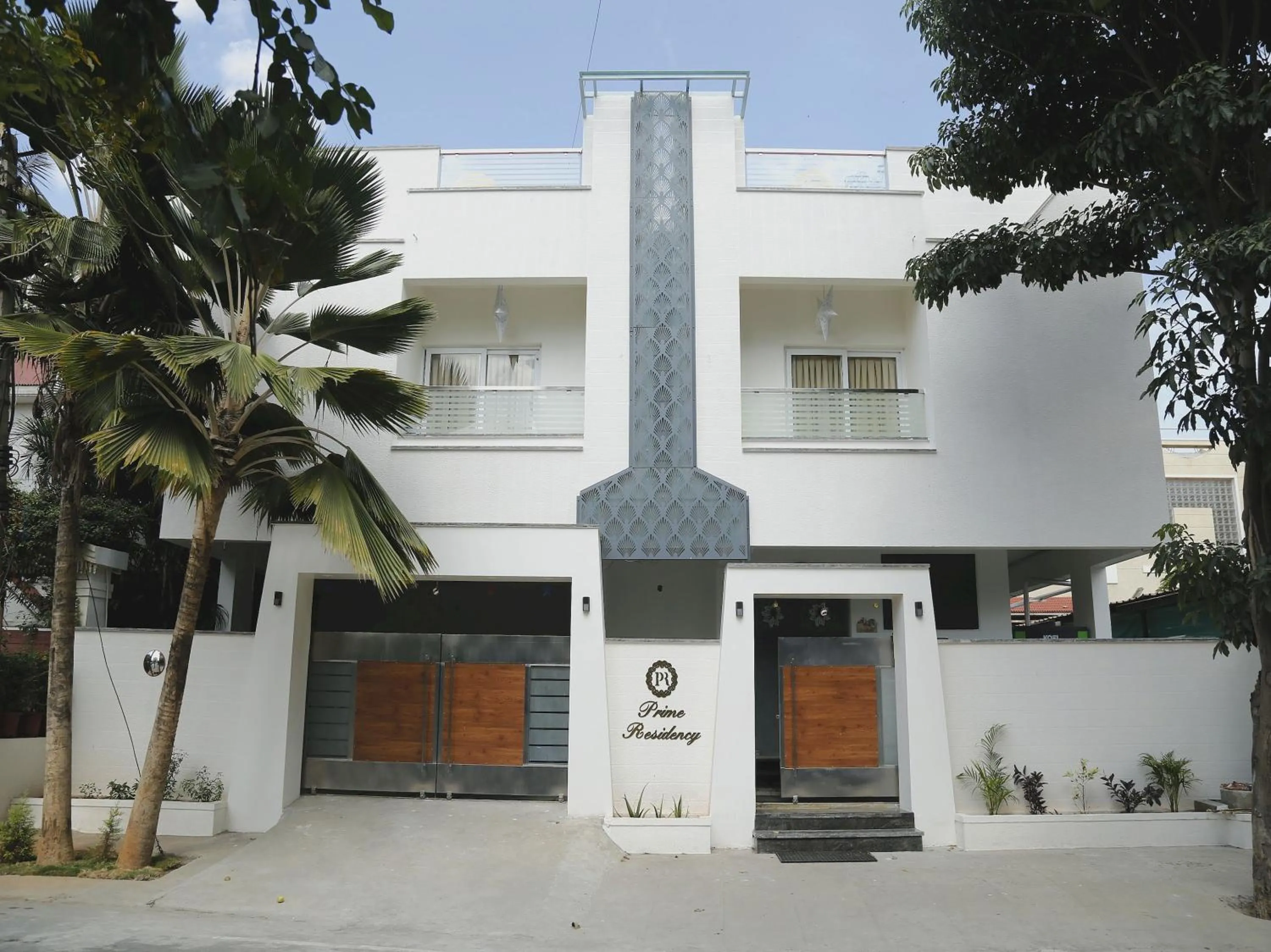 Facade/entrance in Super Collection O Prime Residency