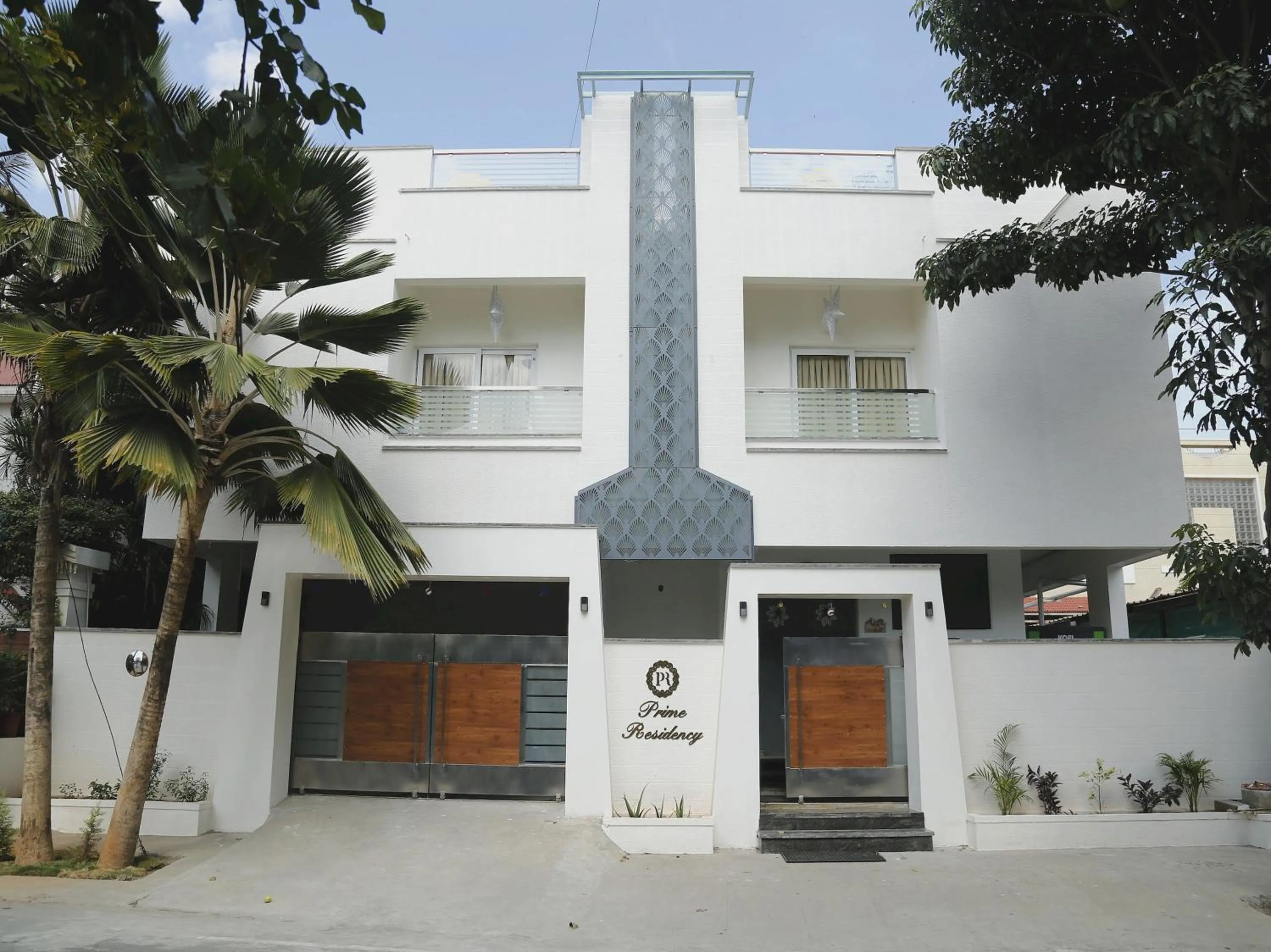 Facade/entrance in Super Collection O Prime Residency