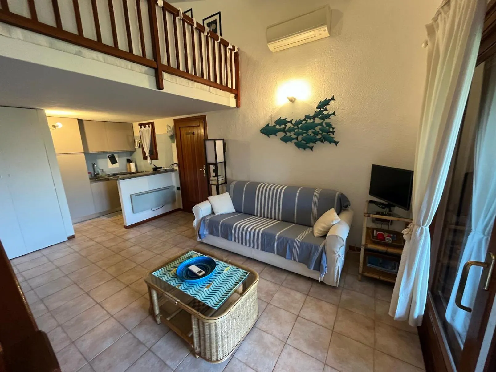 Porto Coda Cavallo Salina Bamba