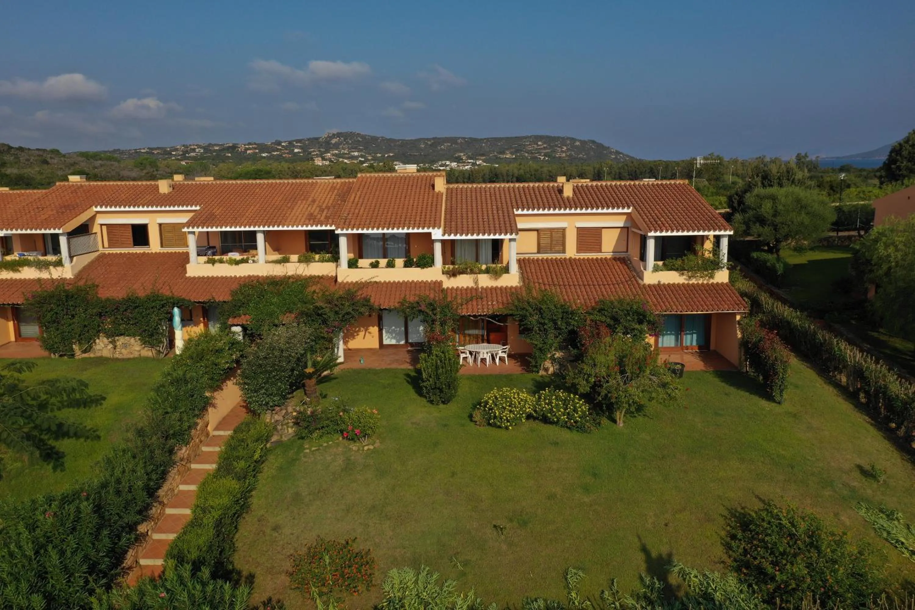 Porto Coda Cavallo Salina Bamba