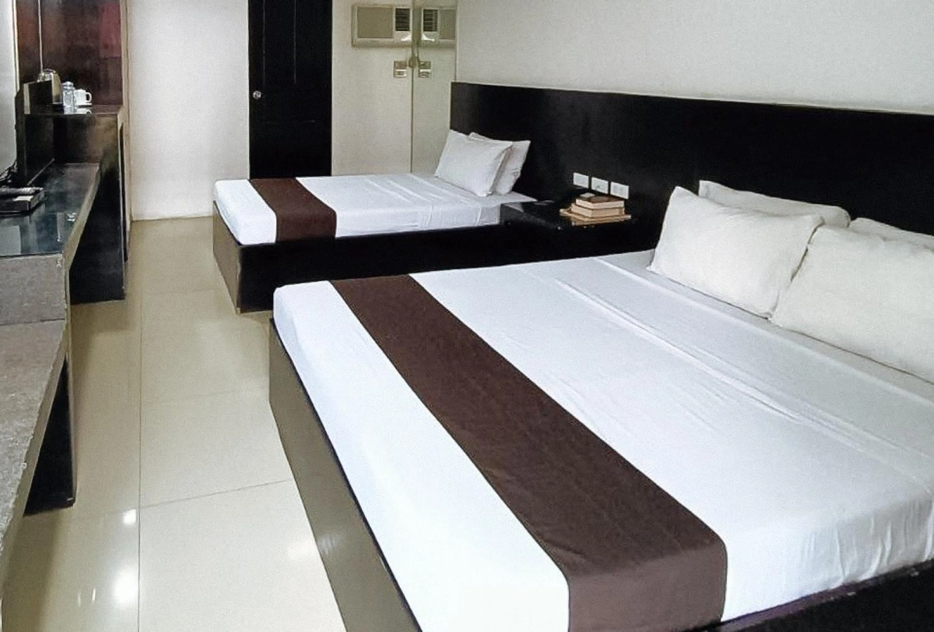 Bedroom, Bed in Check Inn Bacolod by RedDoorz