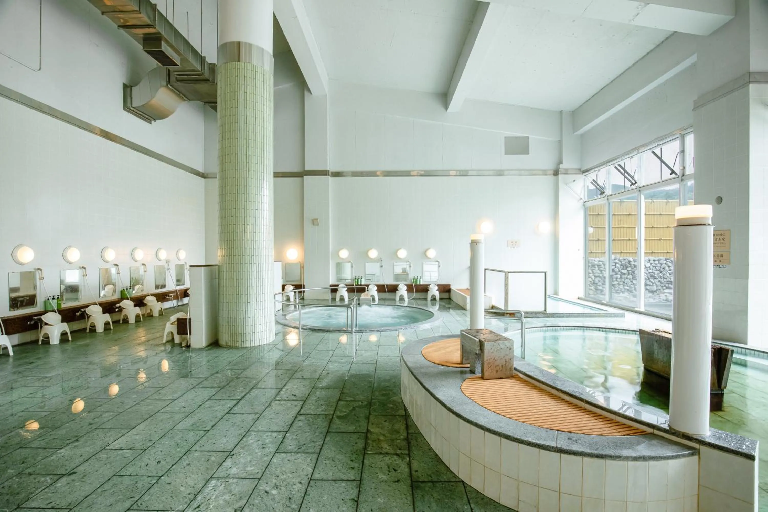 Hot Spring Bath, Swimming Pool in Kanpo no Yado Ino