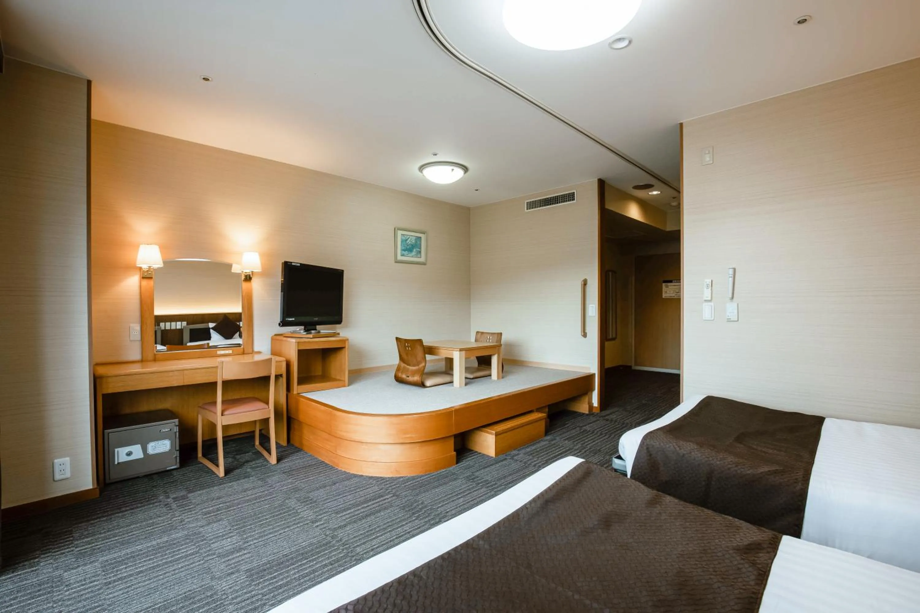 Photo of the whole room in Kanpo no Yado Ino