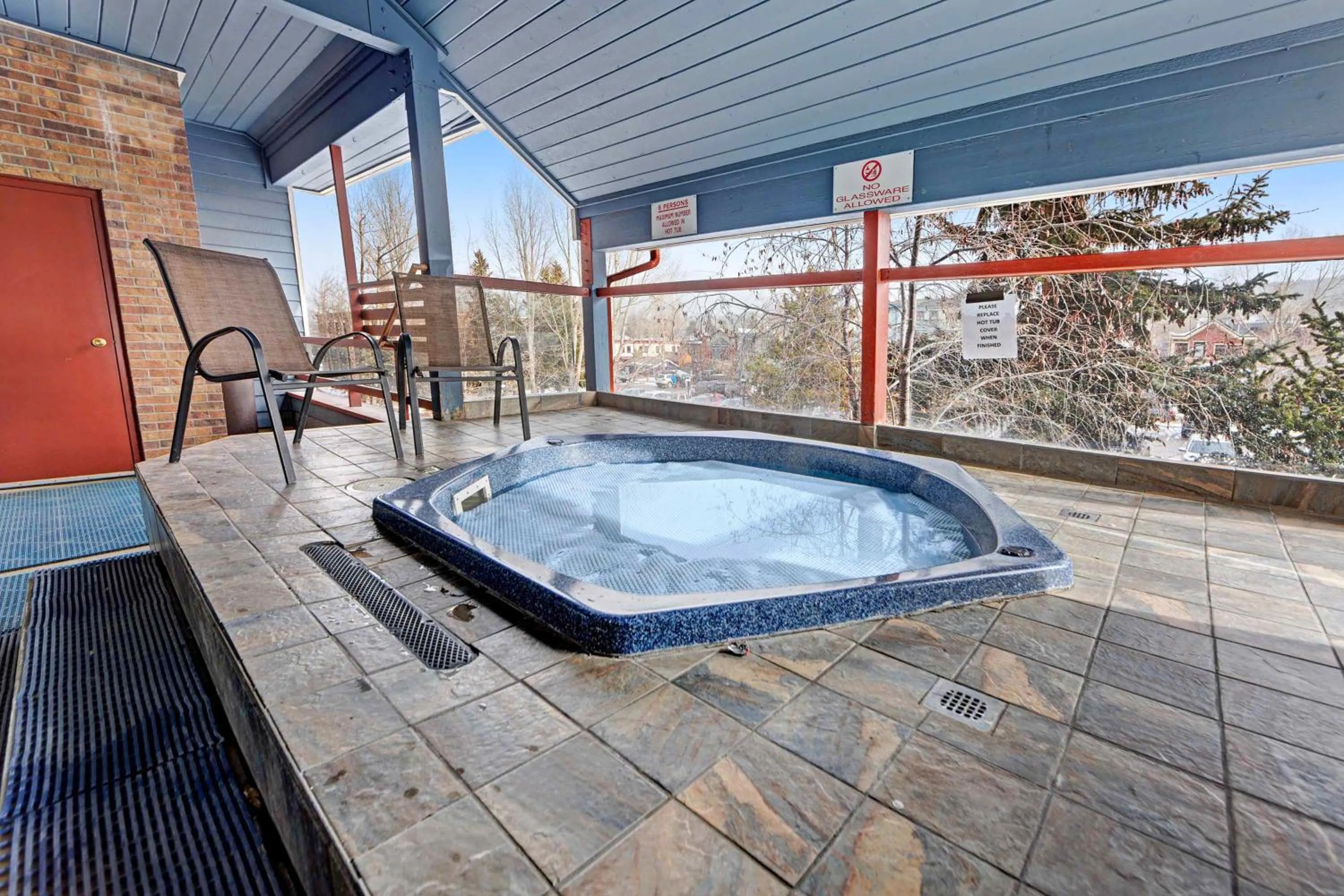 River Mountain Lodge