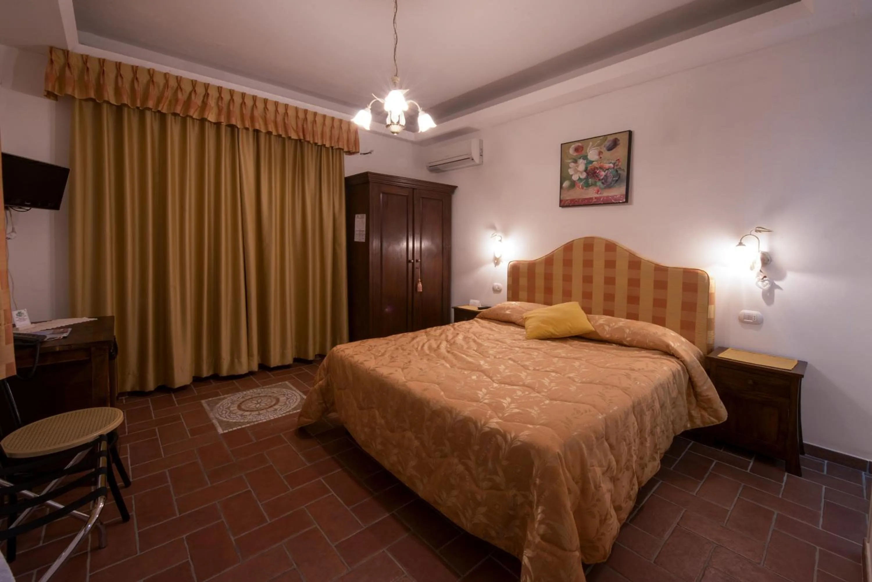 Photo of the whole room, Bed in Cecco di Nara
