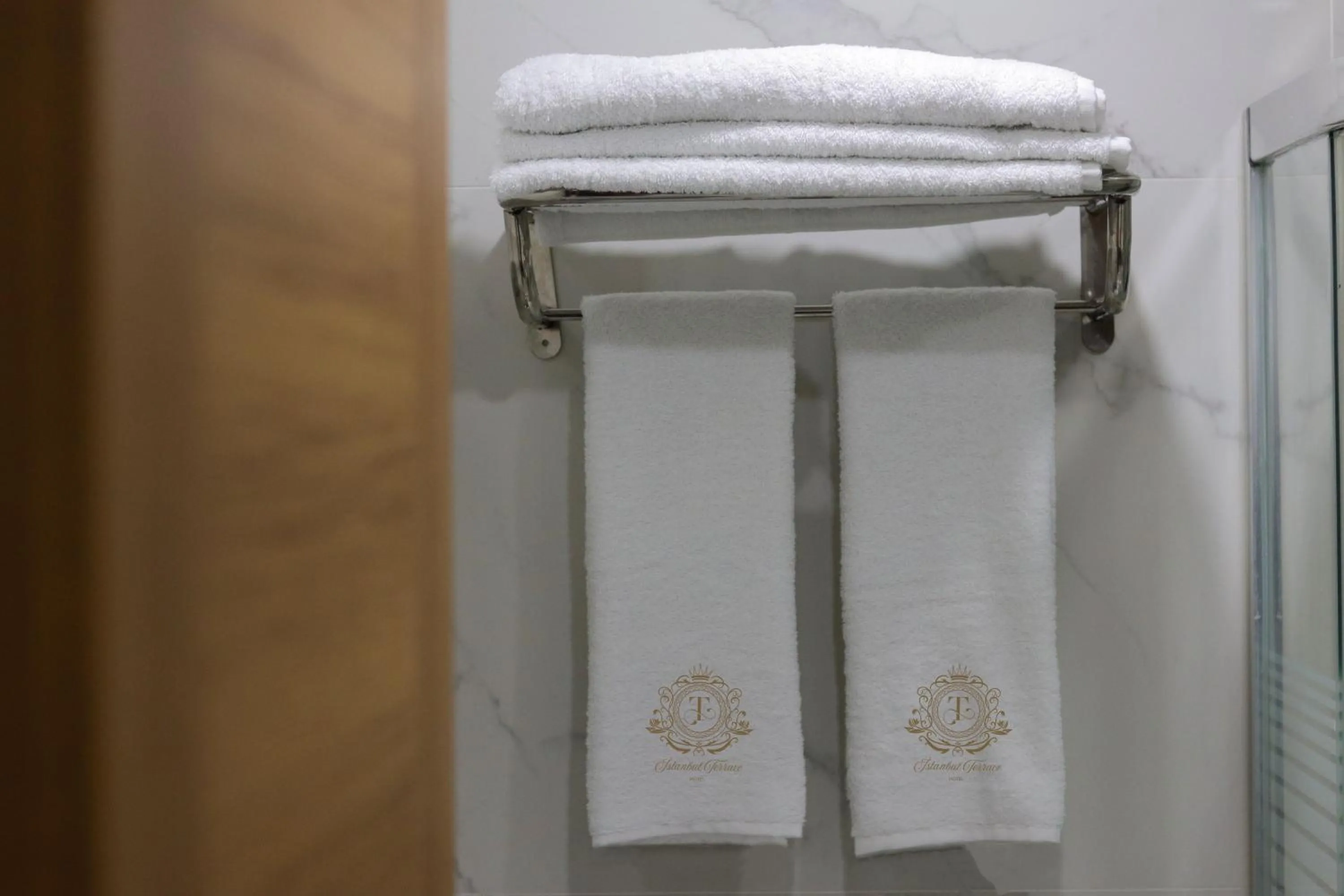 towels in İstanbul Terrace Hotel