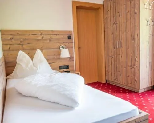 Photo of the whole room, Bed in Pichlerhof