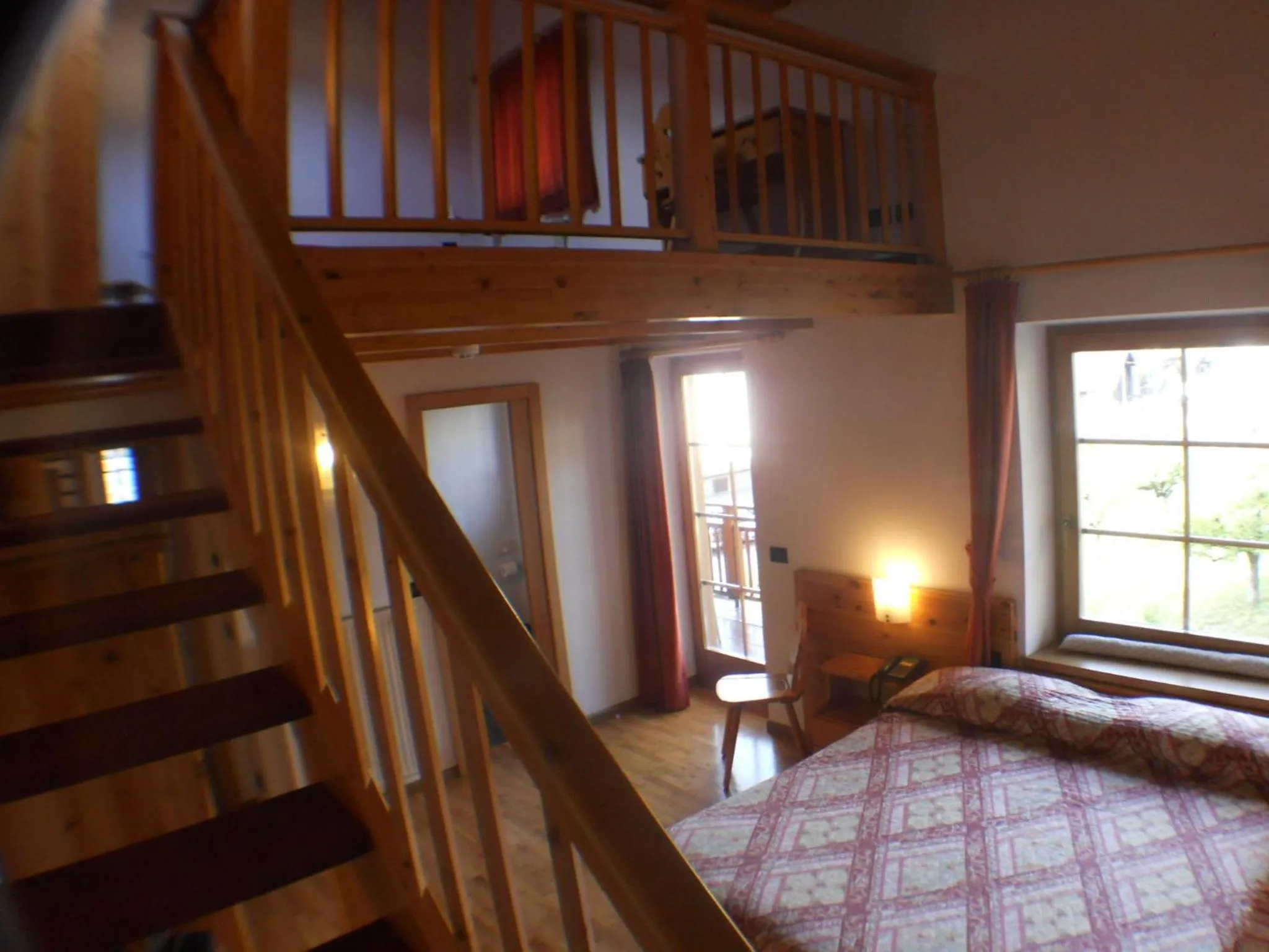 Decorative detail, Bed in Garni Manuela