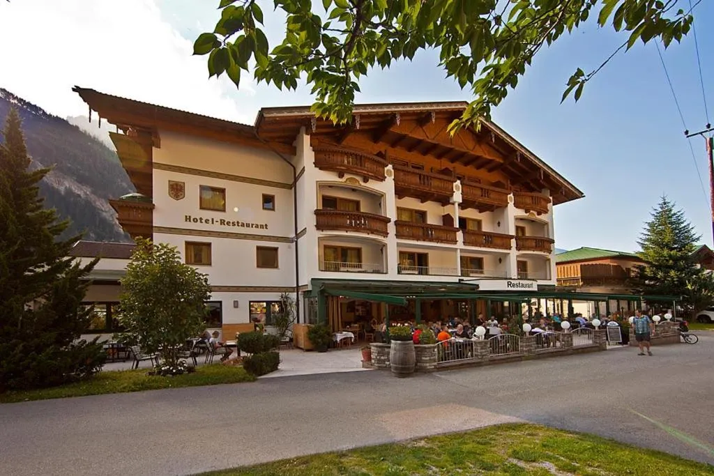 Restaurant/places to eat in Landhotel Denggerhof