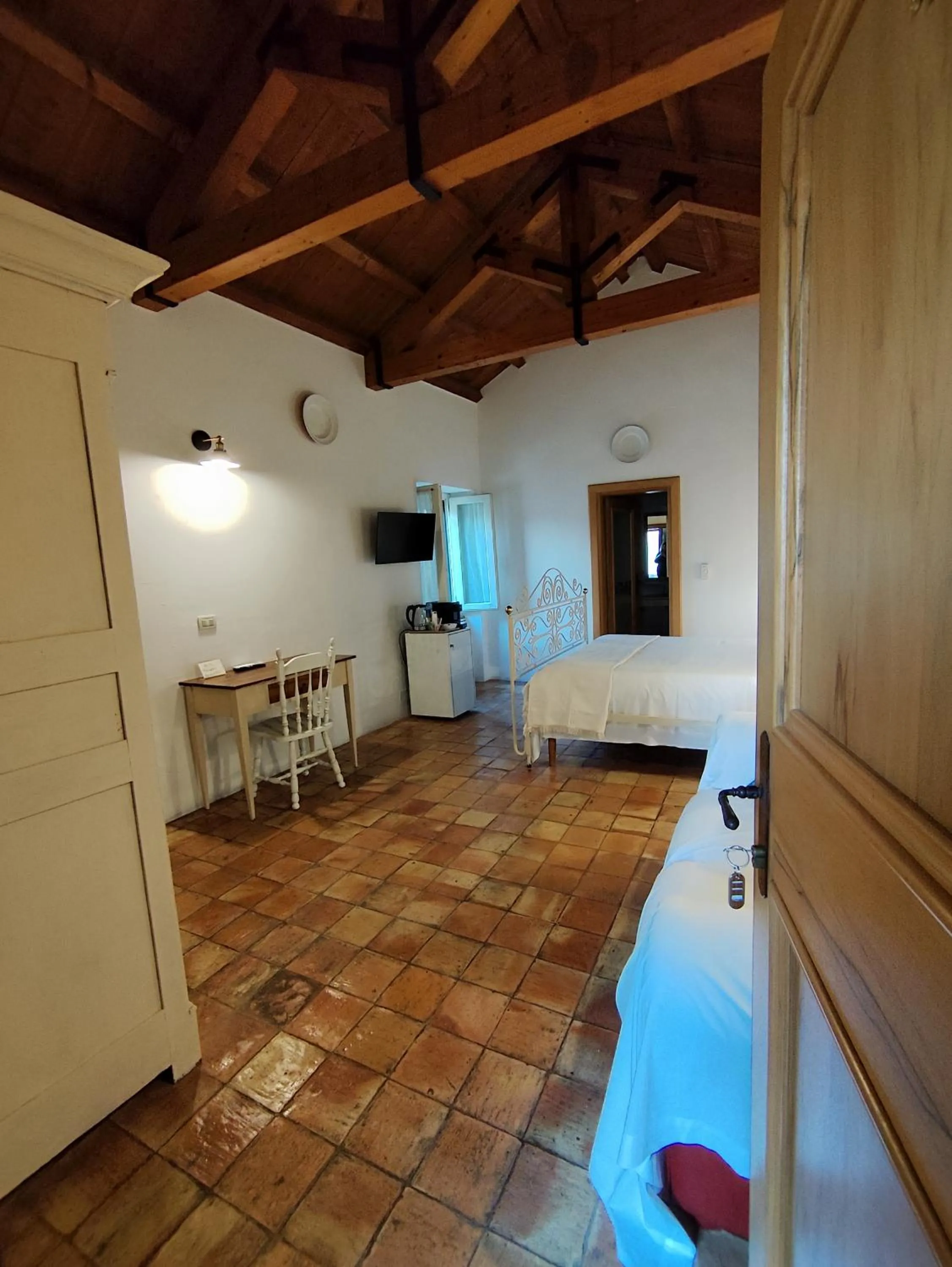 Photo of the whole room, Bed in Agli Archi Dimore Storiche