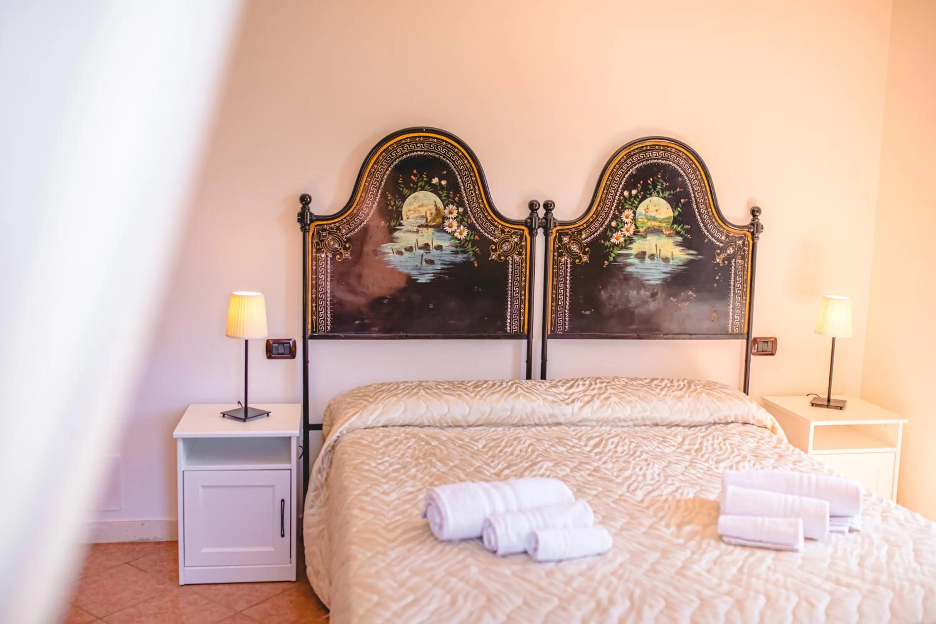 Bed in Nuovo Castello Crisilio