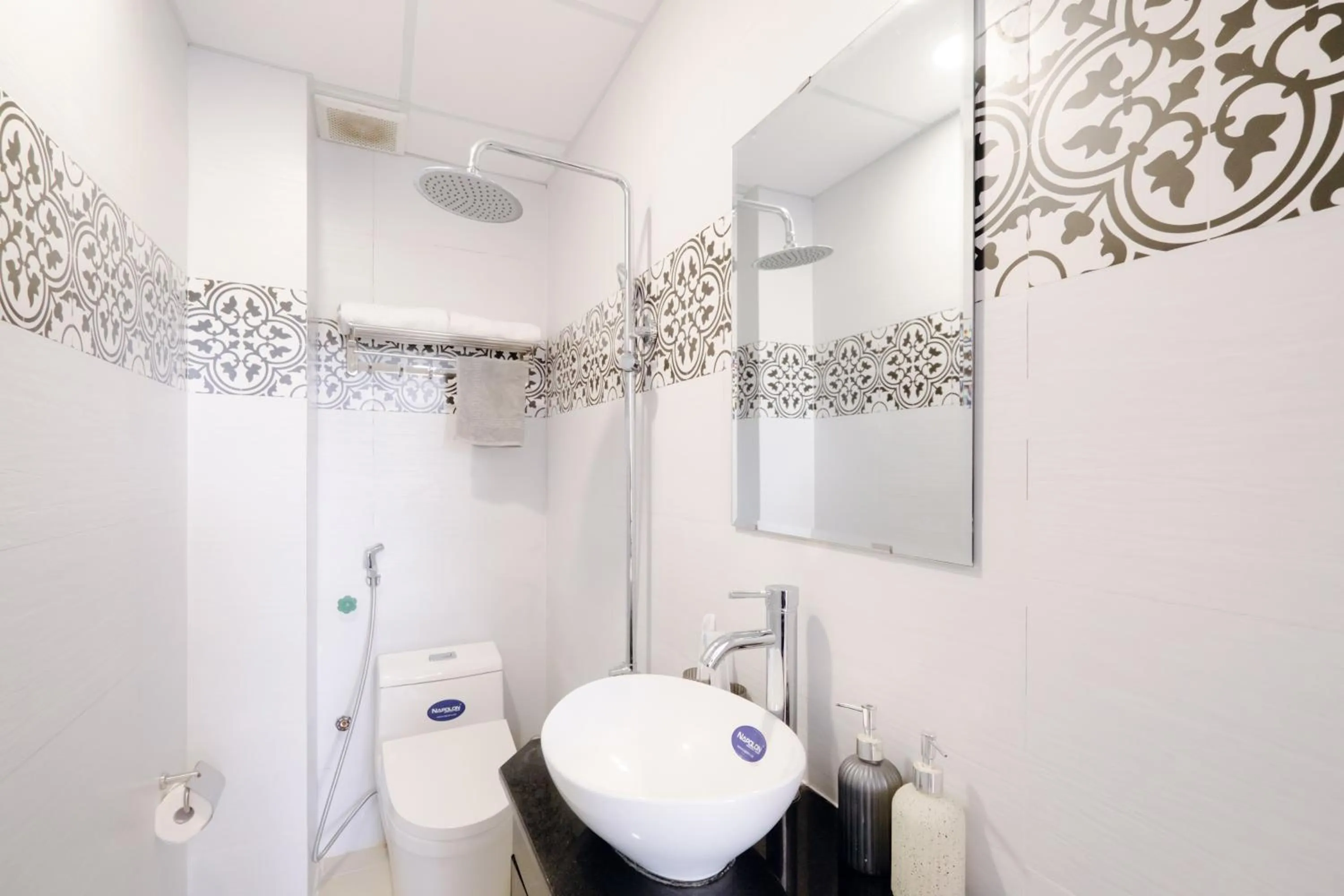 Shower in The Fancy House